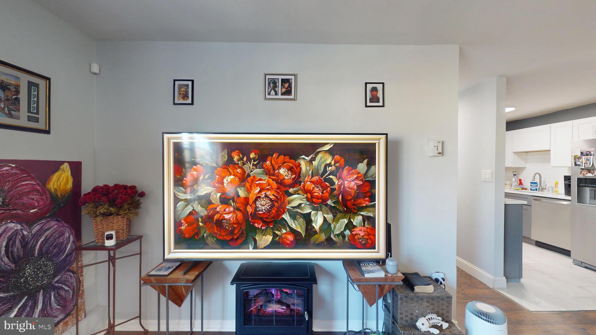 MONTPELIER VILLAGE - Residential