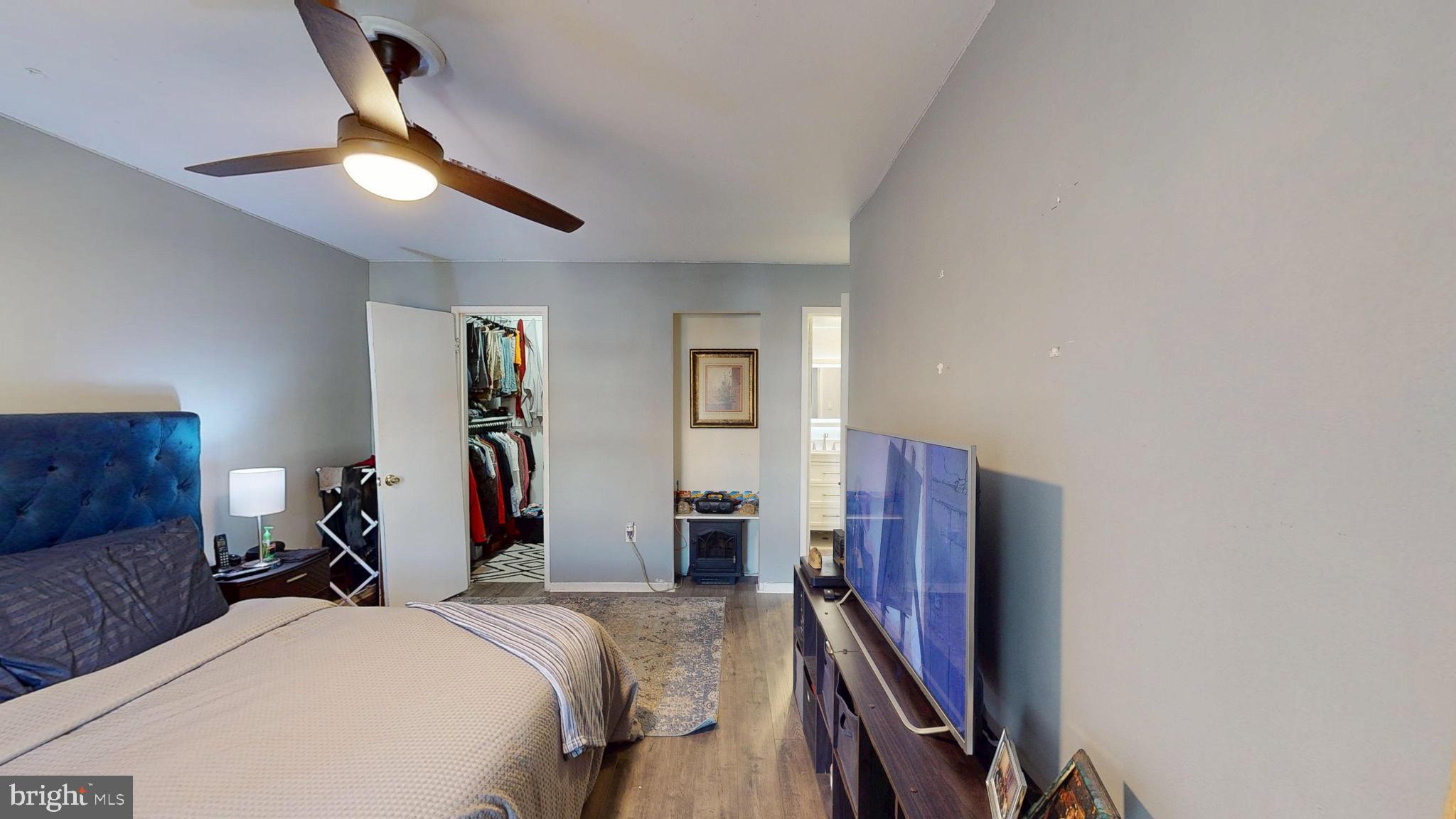 MONTPELIER VILLAGE - Residential