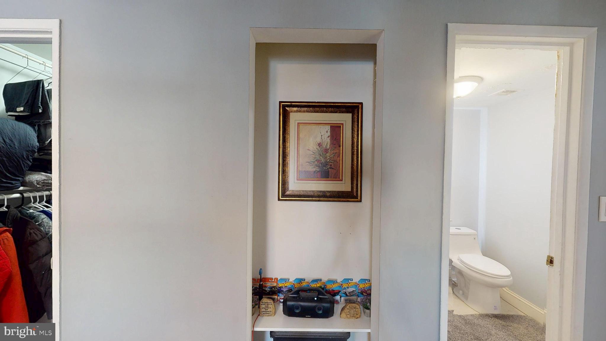 MONTPELIER VILLAGE - Residential