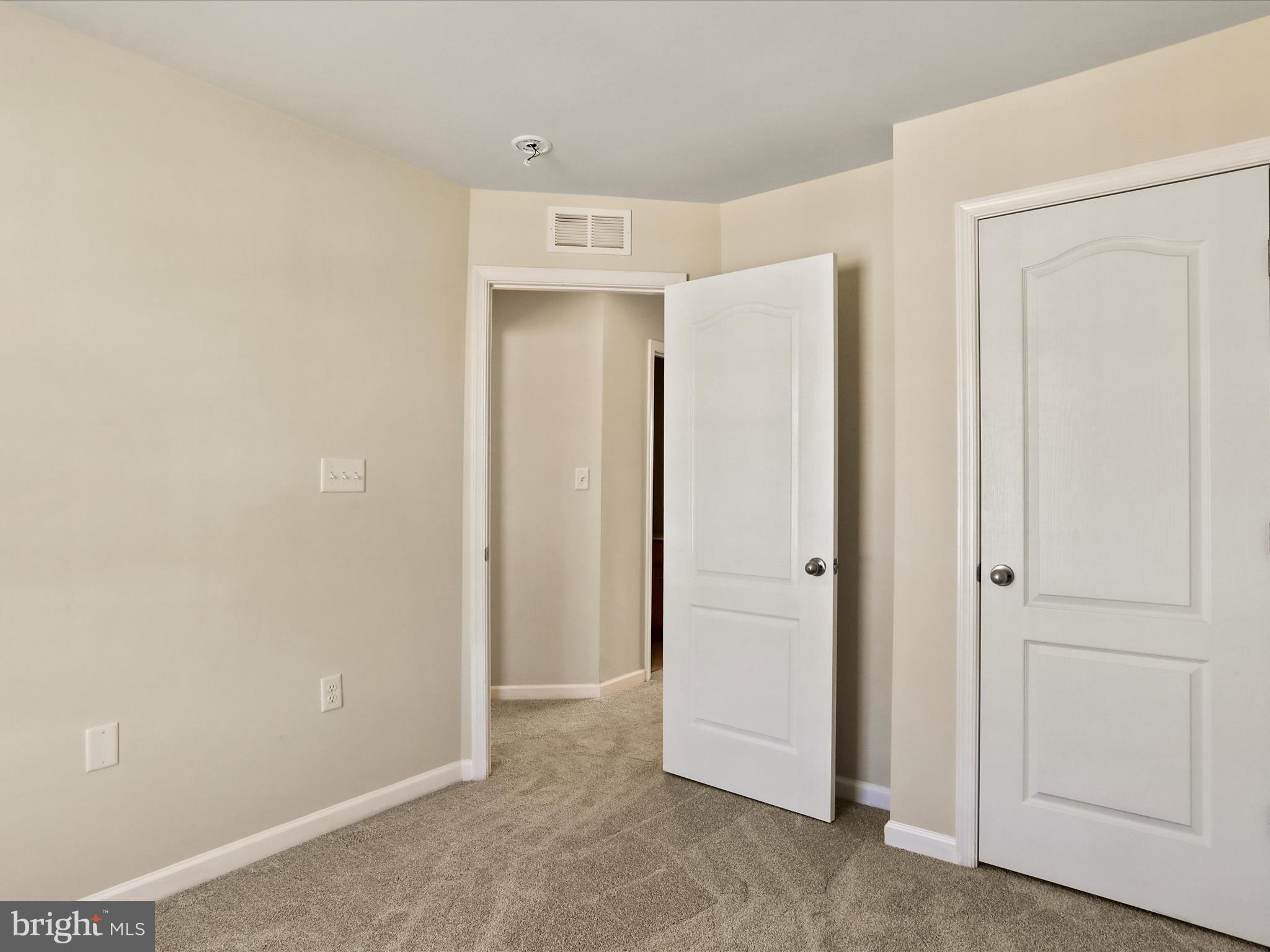 RIVERSIDE VILLAGES - Residential Lease