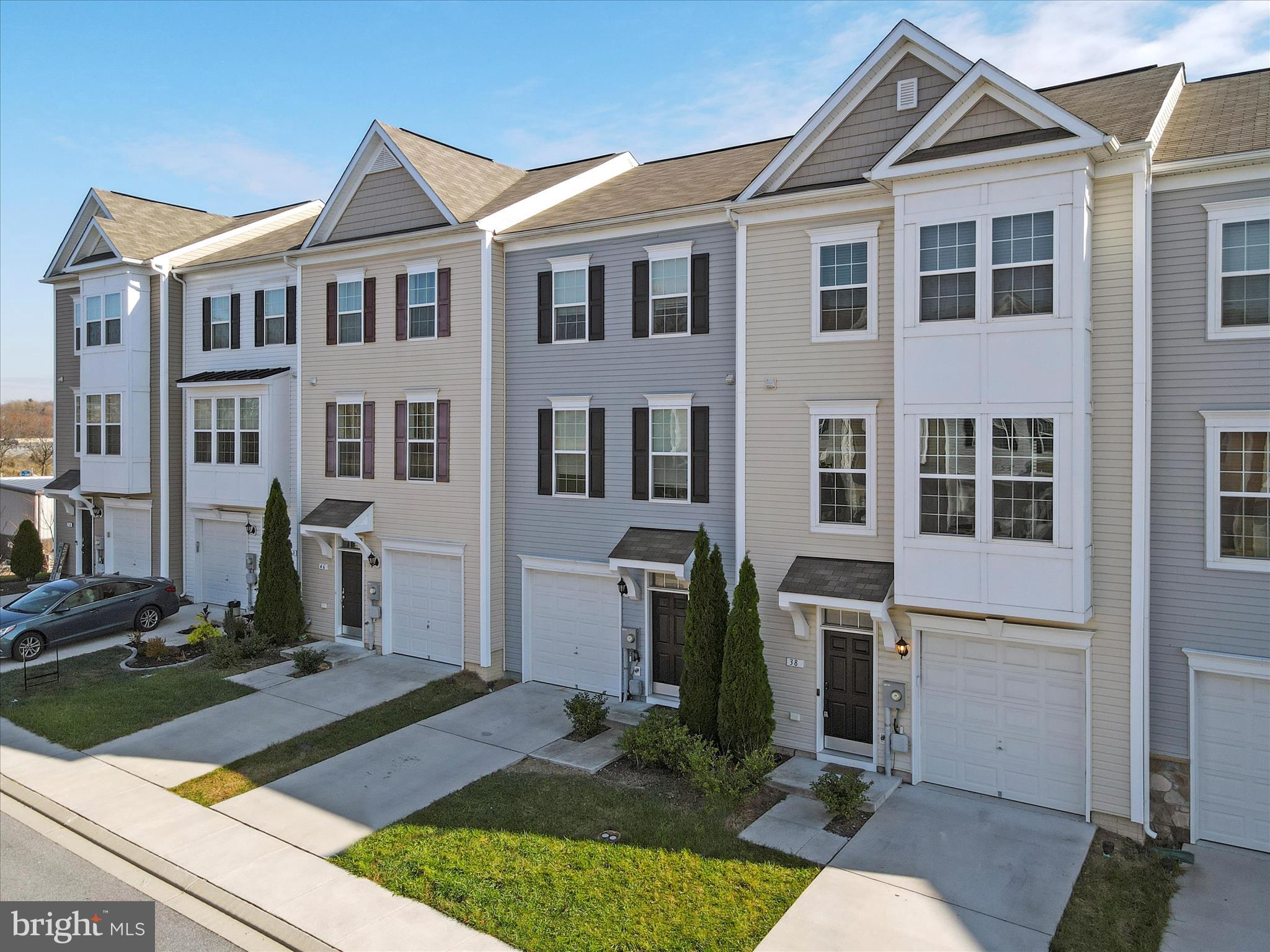 RIVERSIDE VILLAGES - Residential Lease