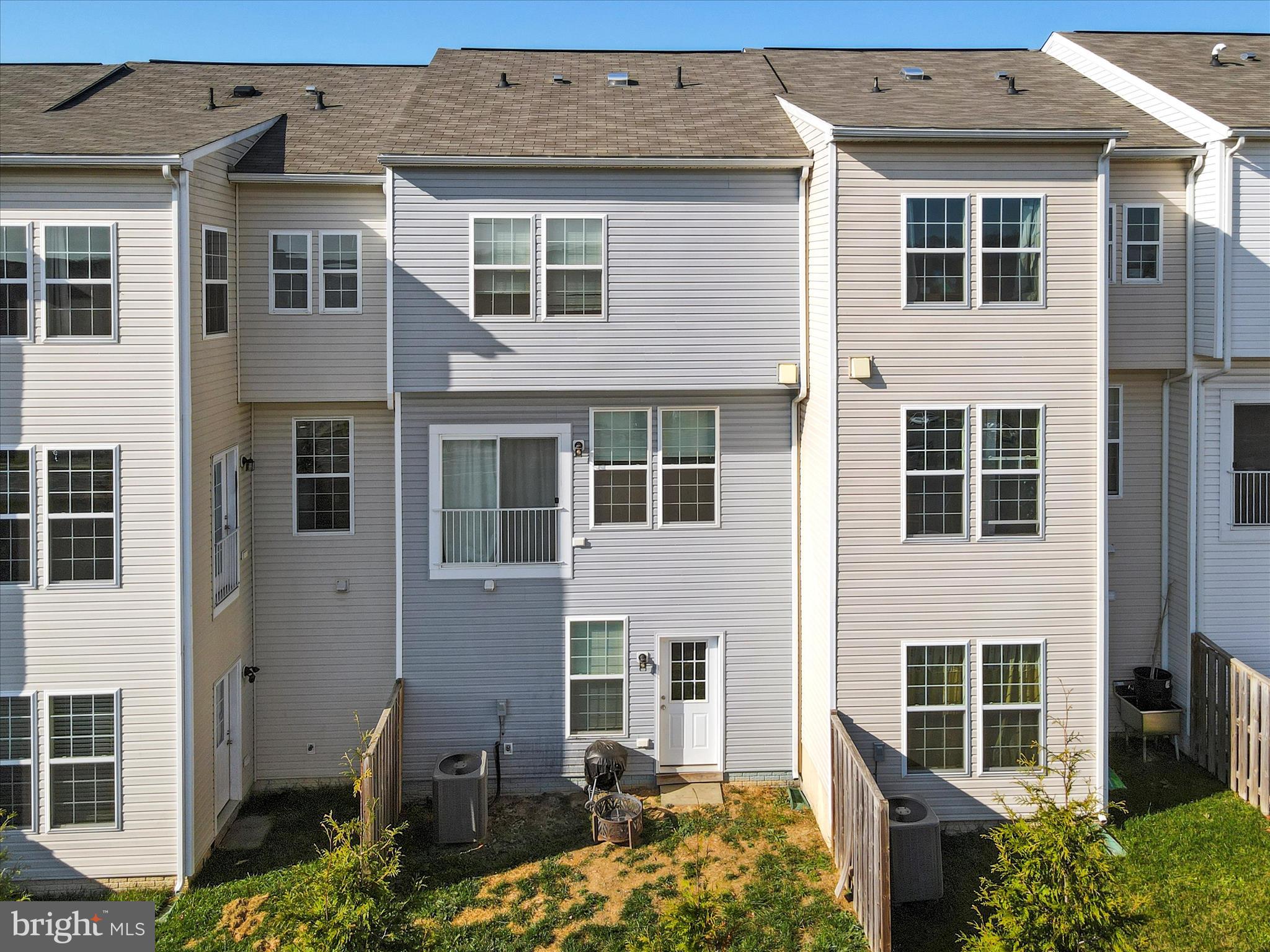 RIVERSIDE VILLAGES - Residential Lease