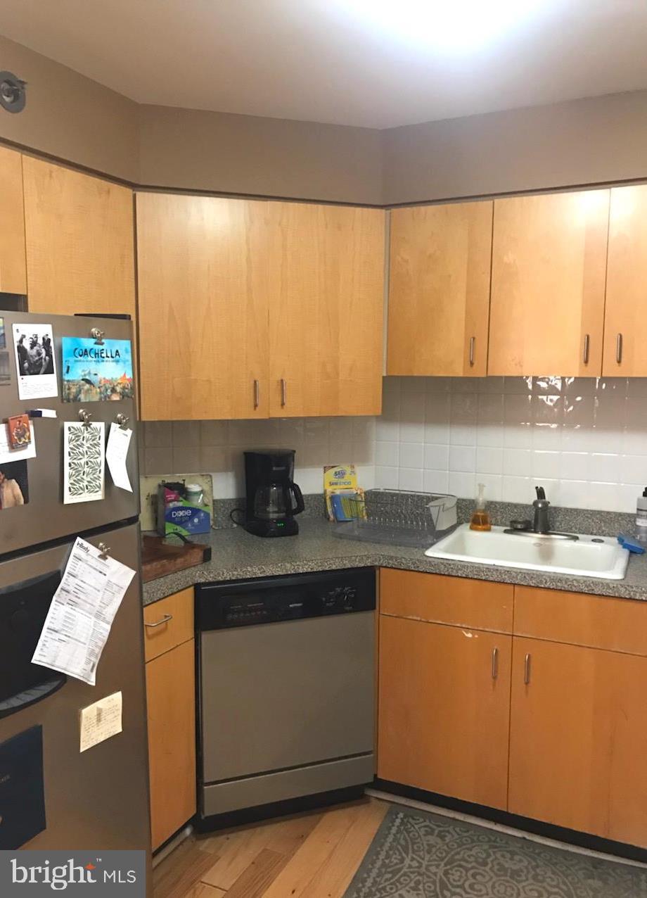 RITTENHOUSE SQUARE - Residential Lease