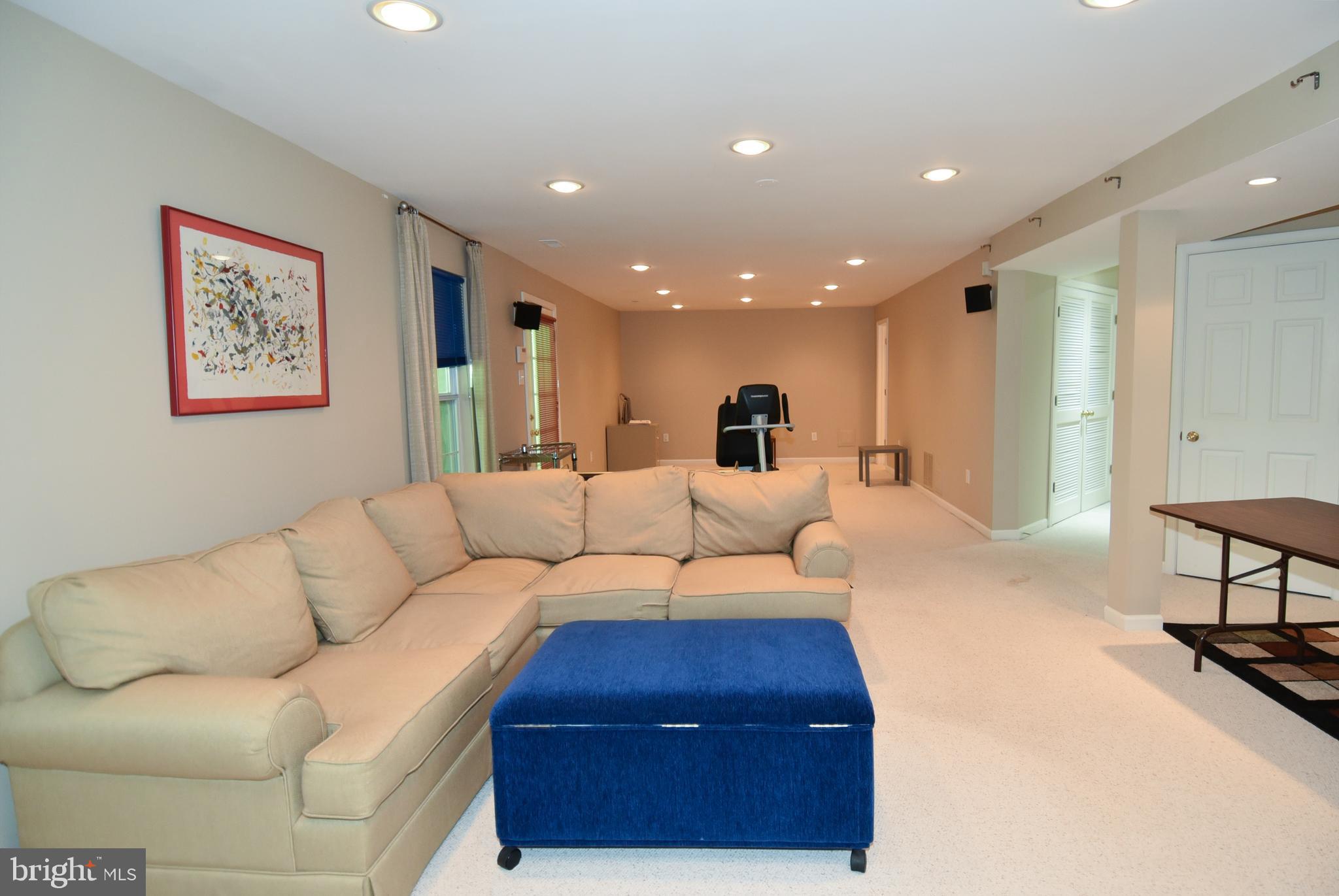 SENECA PARK NORTH - Residential