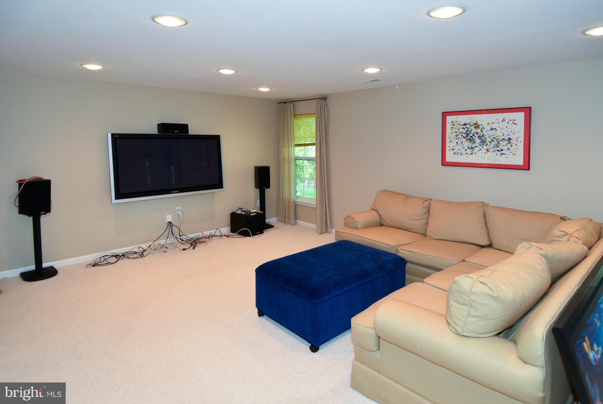 SENECA PARK NORTH - Residential