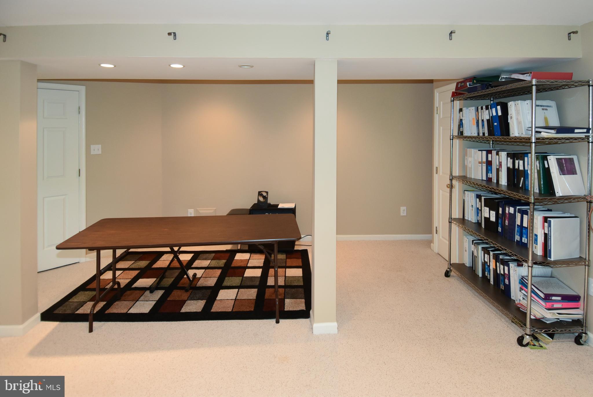 SENECA PARK NORTH - Residential