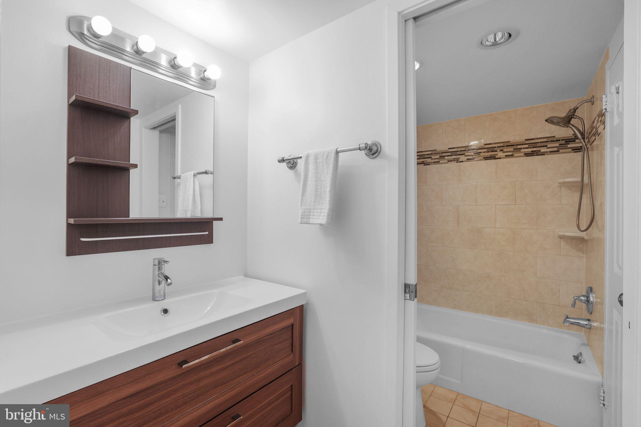 FRIENDSHIP HEIGHTS - Residential