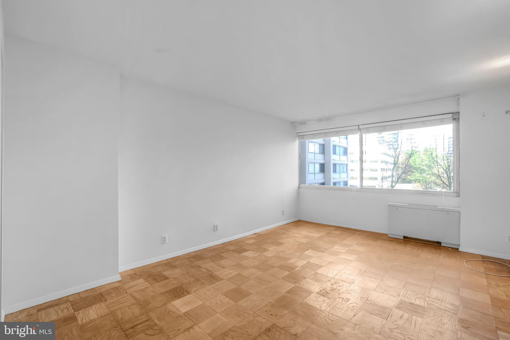 FRIENDSHIP HEIGHTS - Residential