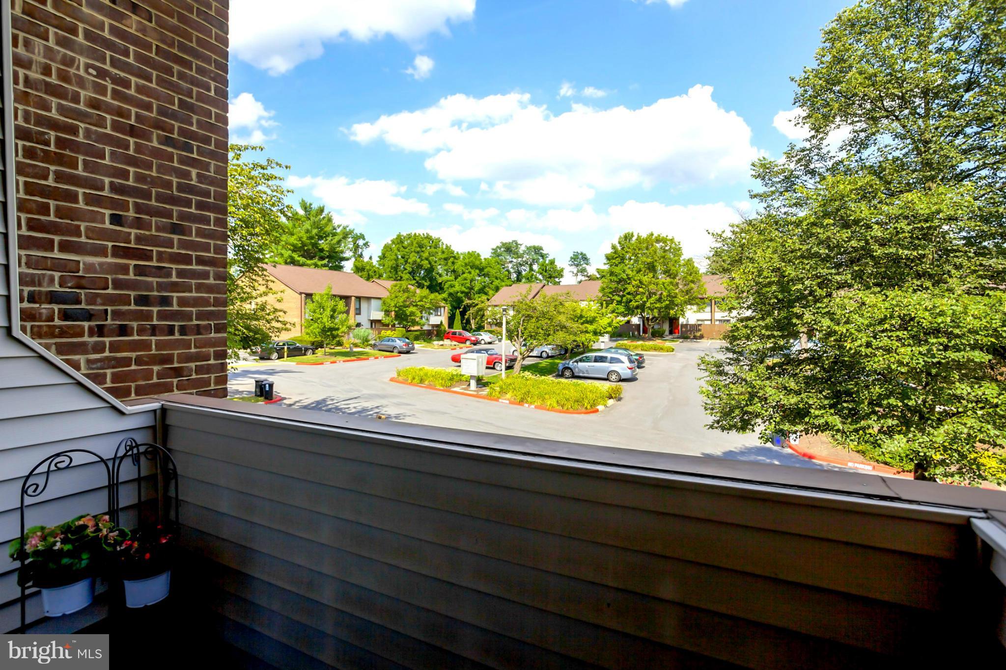 TOWN CENTER - Residential