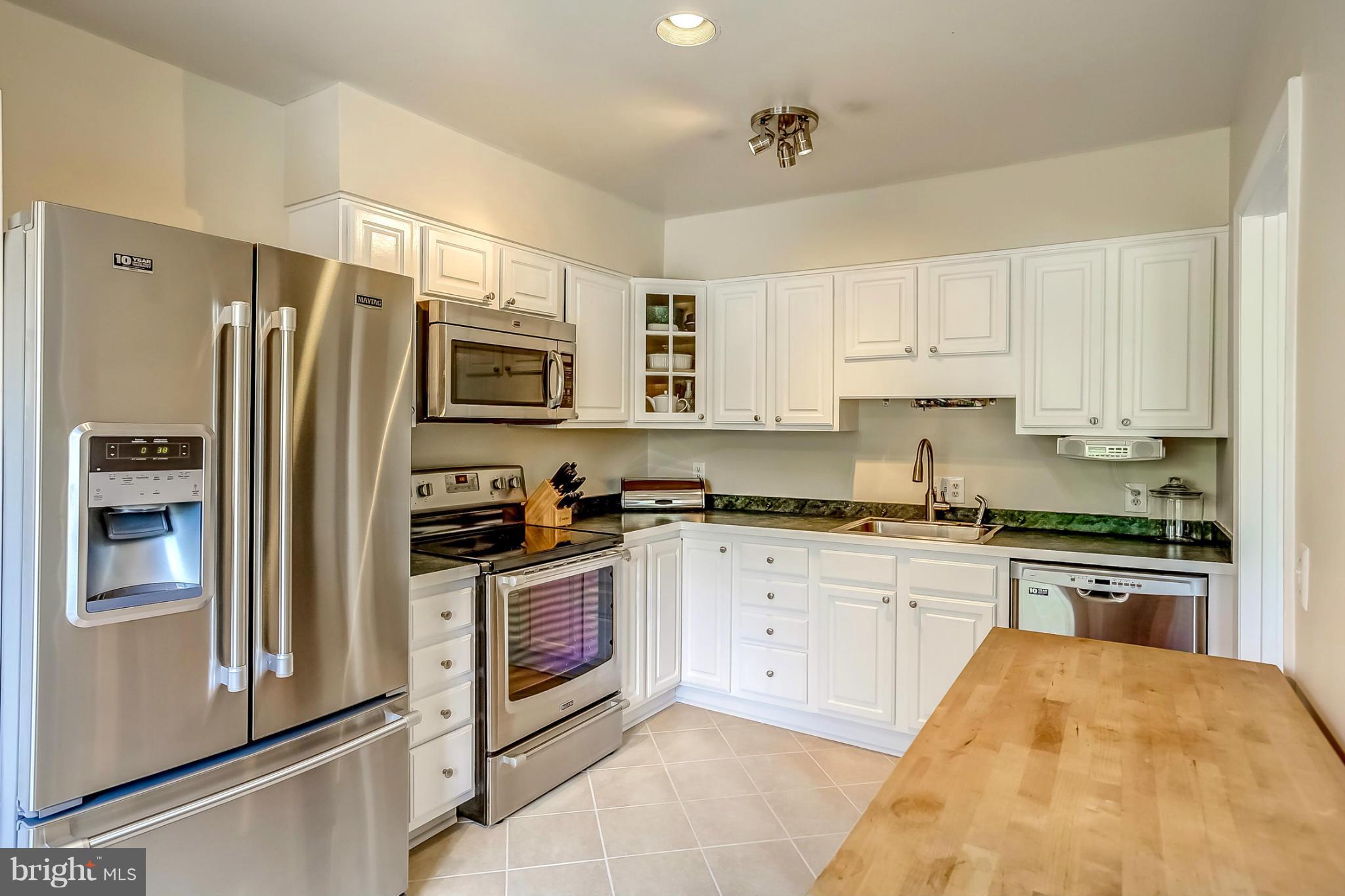 TOWN CENTER - Residential