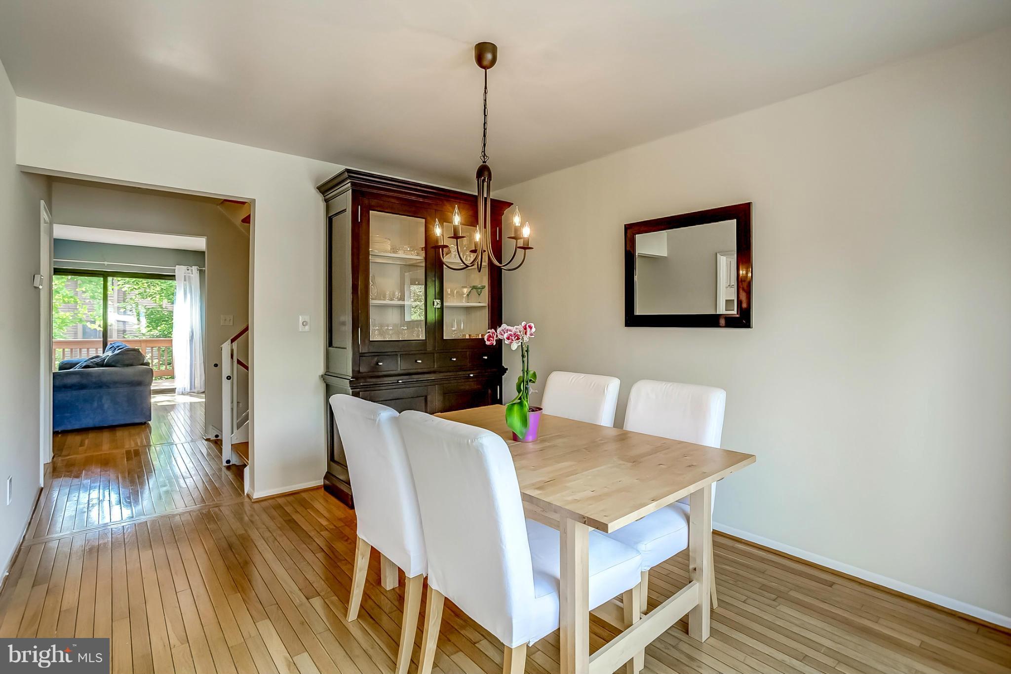 TOWN CENTER - Residential