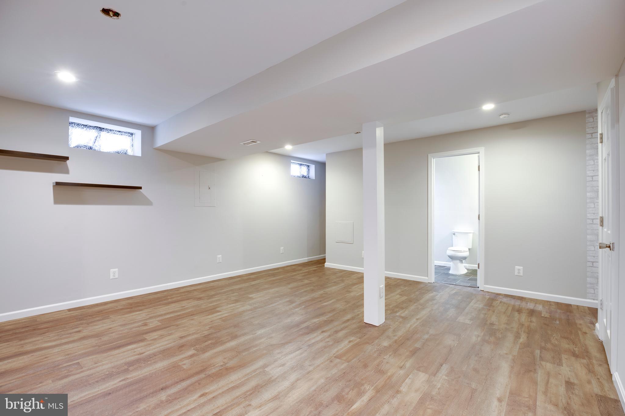 CARDINAL CREST - Residential