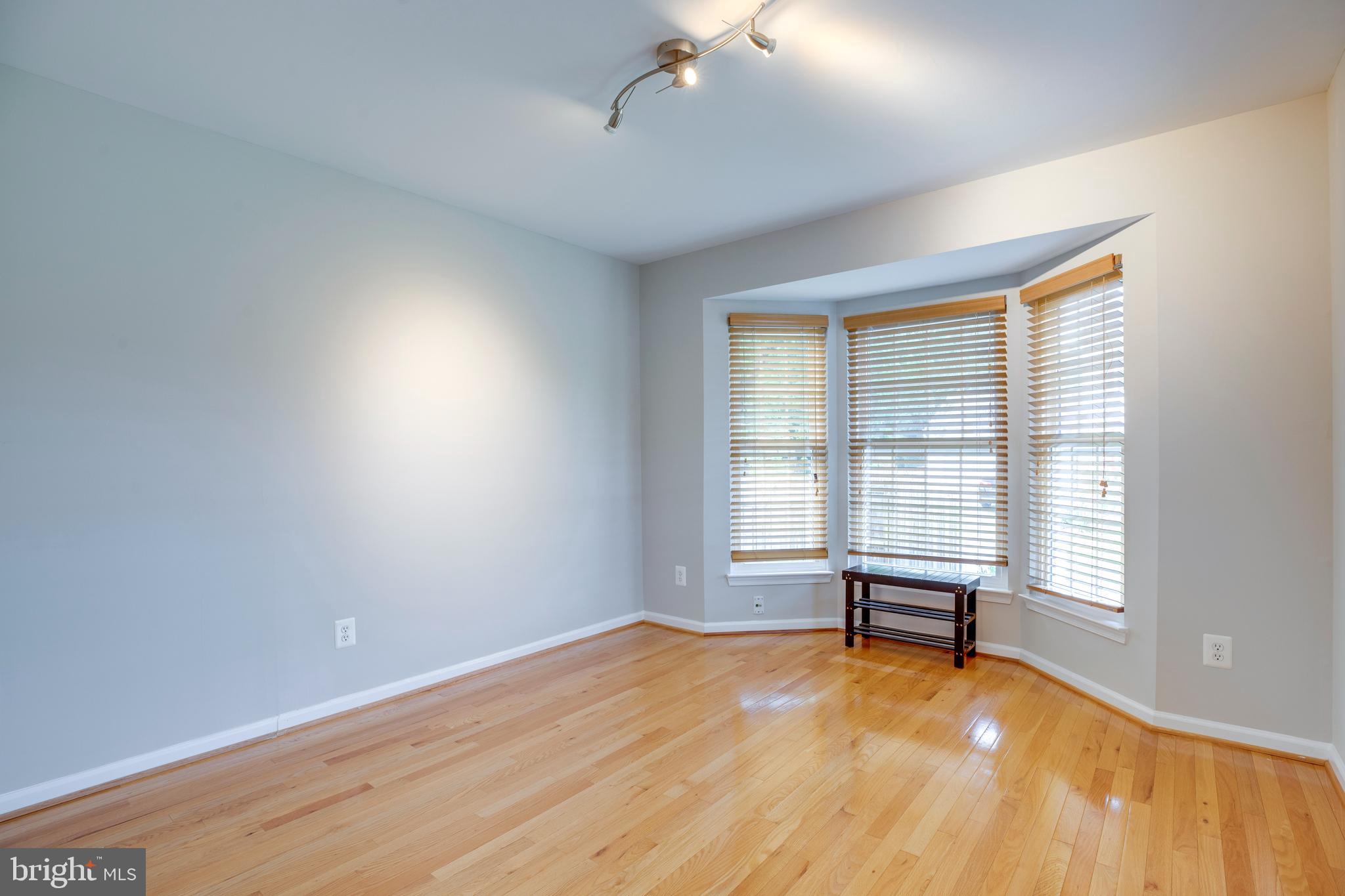 CARDINAL CREST - Residential