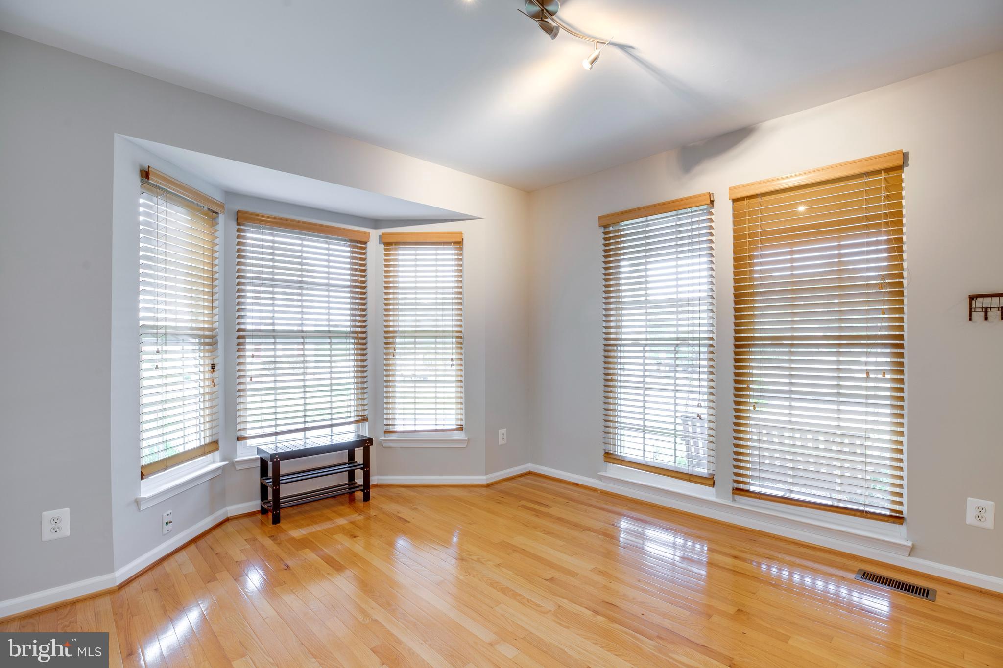 CARDINAL CREST - Residential