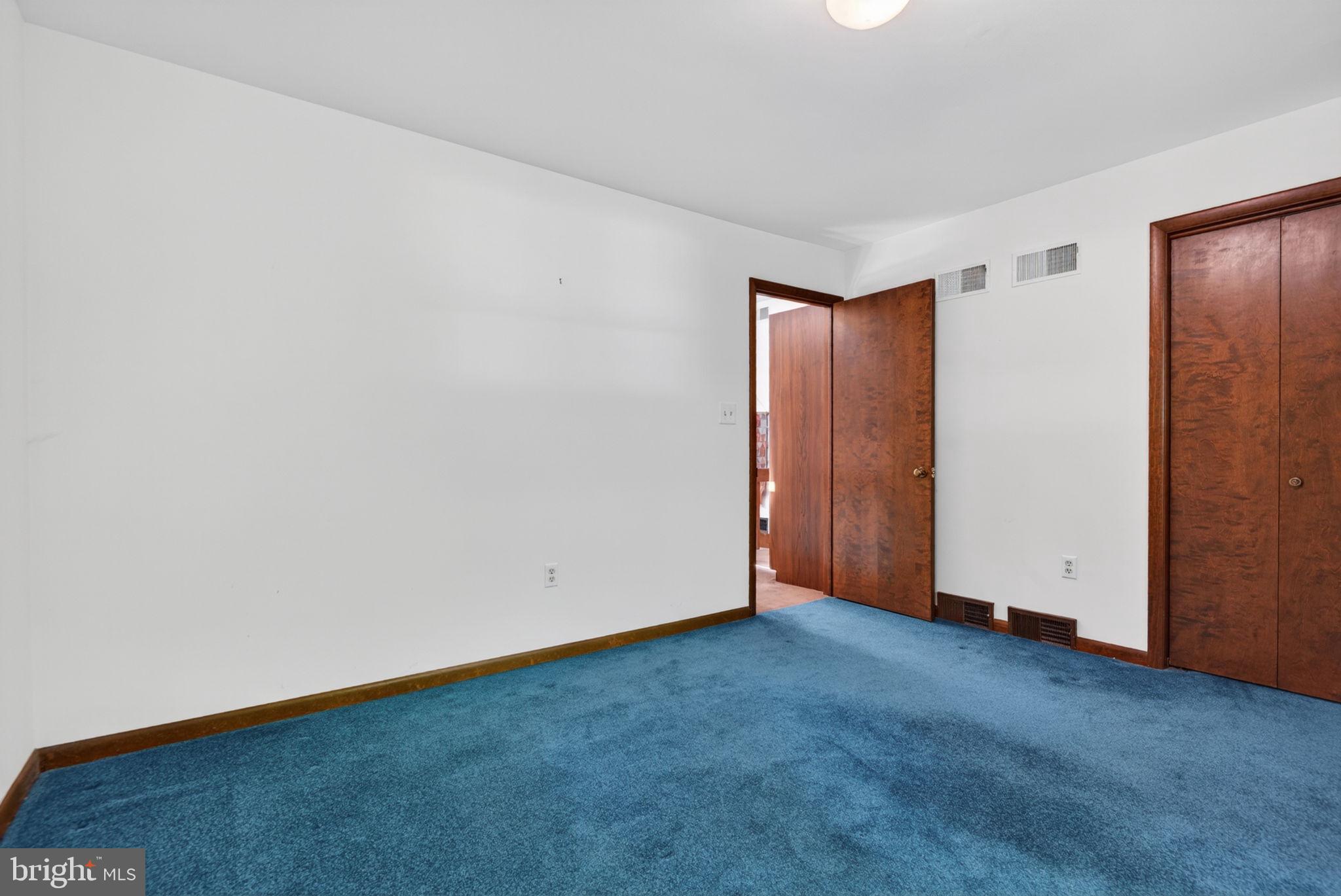 EAST HEMPFIELD TWP - Residential