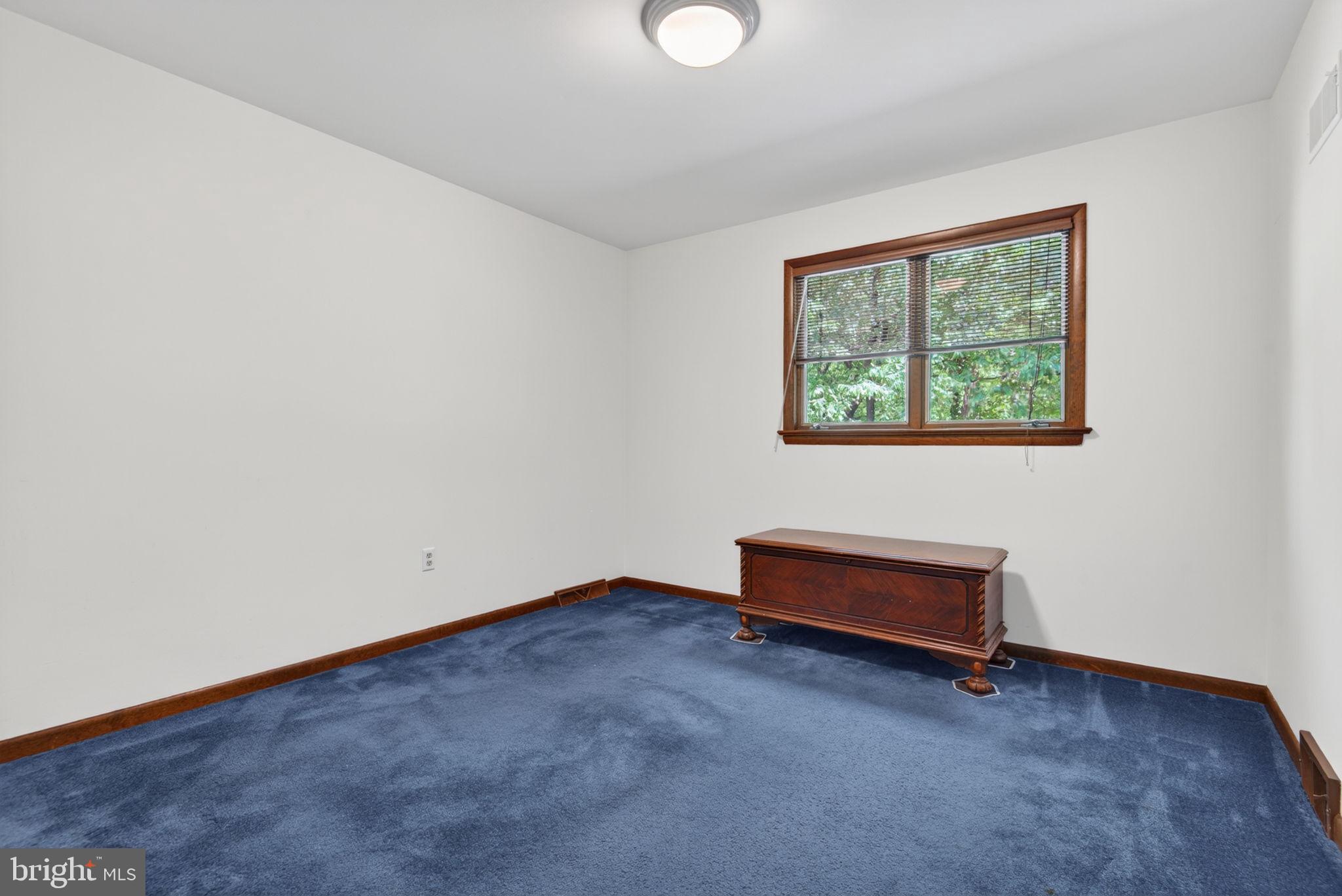 EAST HEMPFIELD TWP - Residential