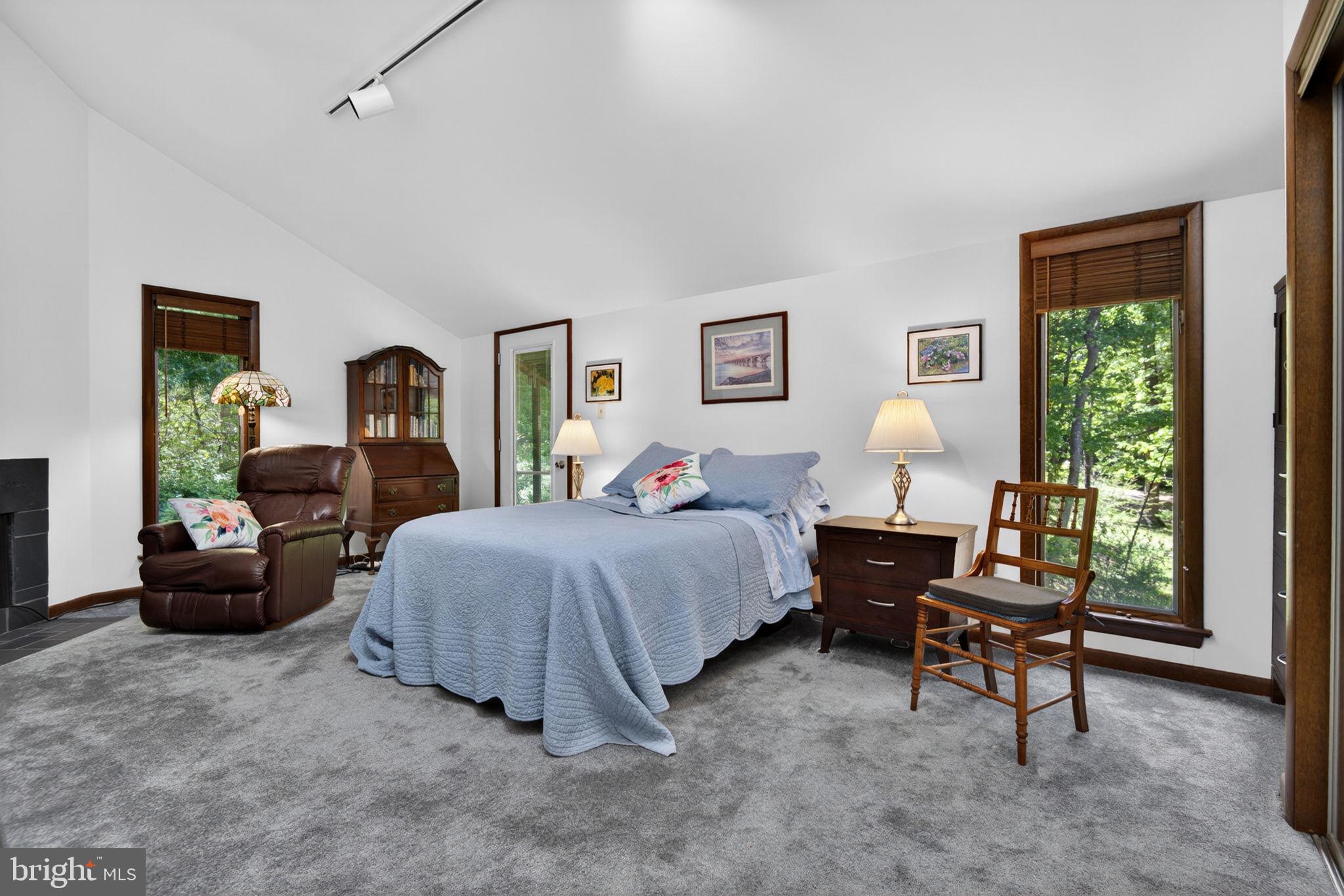 EAST HEMPFIELD TWP - Residential