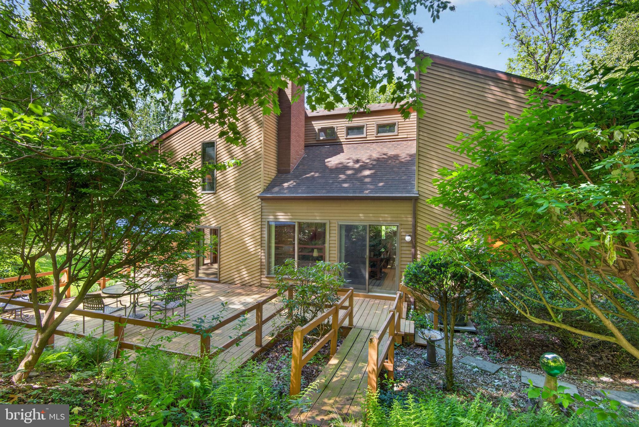 EAST HEMPFIELD TWP - Residential