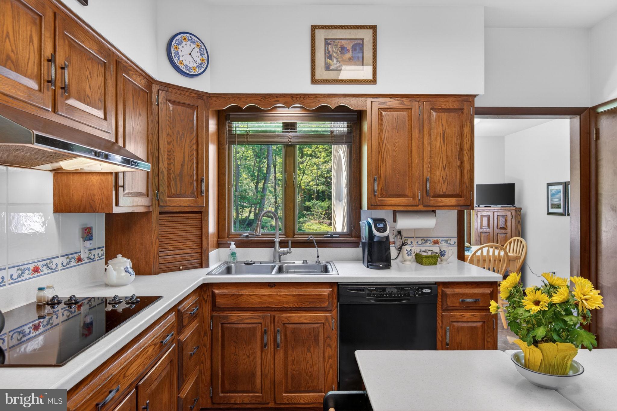 EAST HEMPFIELD TWP - Residential