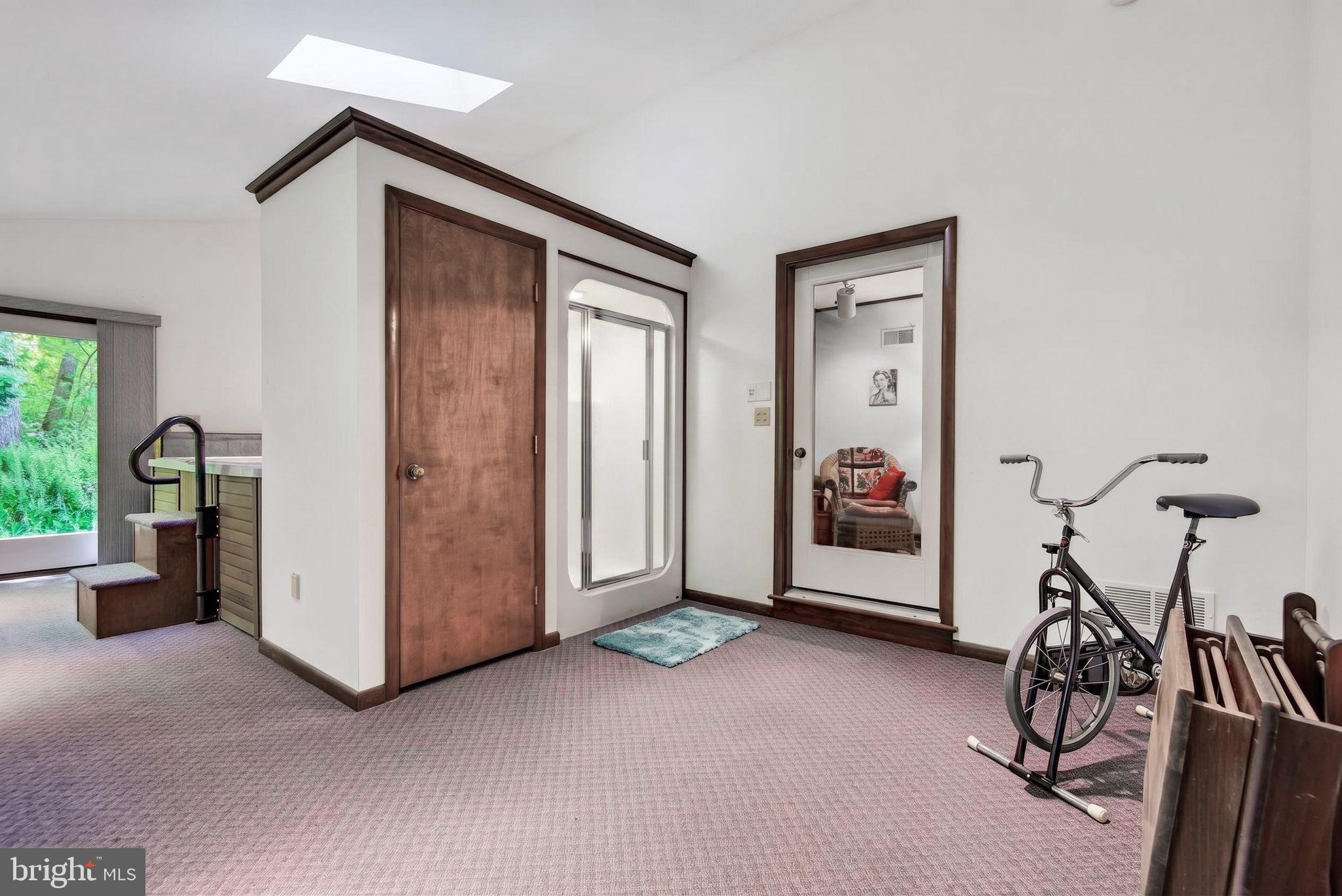 EAST HEMPFIELD TWP - Residential