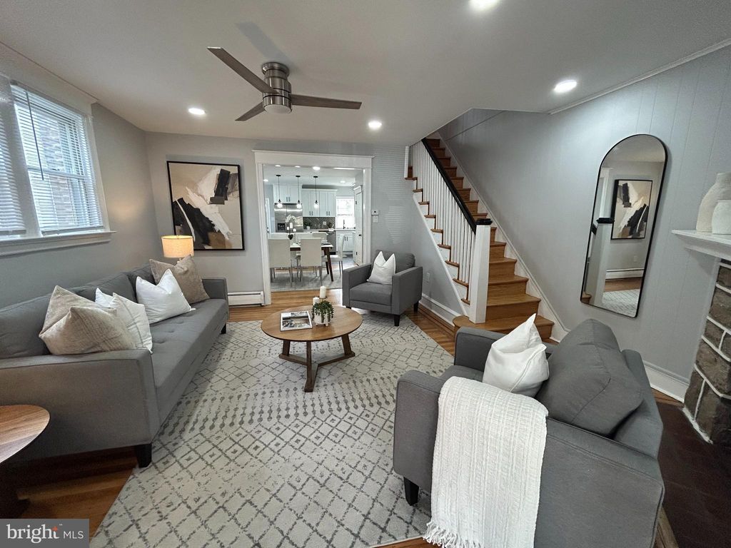 Photo of 352 Lakeview Avenue, DREXEL HILL, PA 19026 (MLS # PADE2104542)