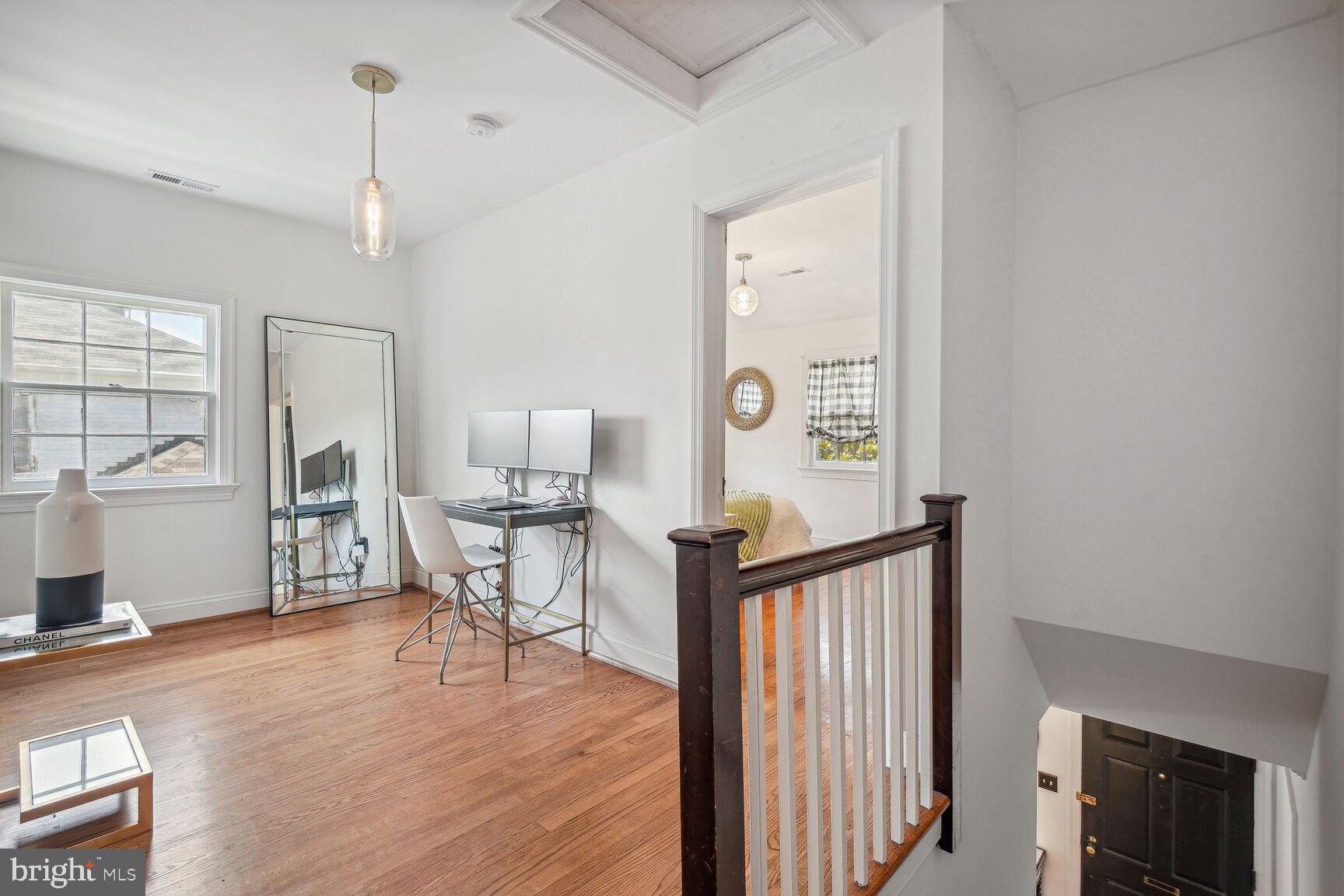 WARNERS ADDITION TO KENSINGTON - Residential