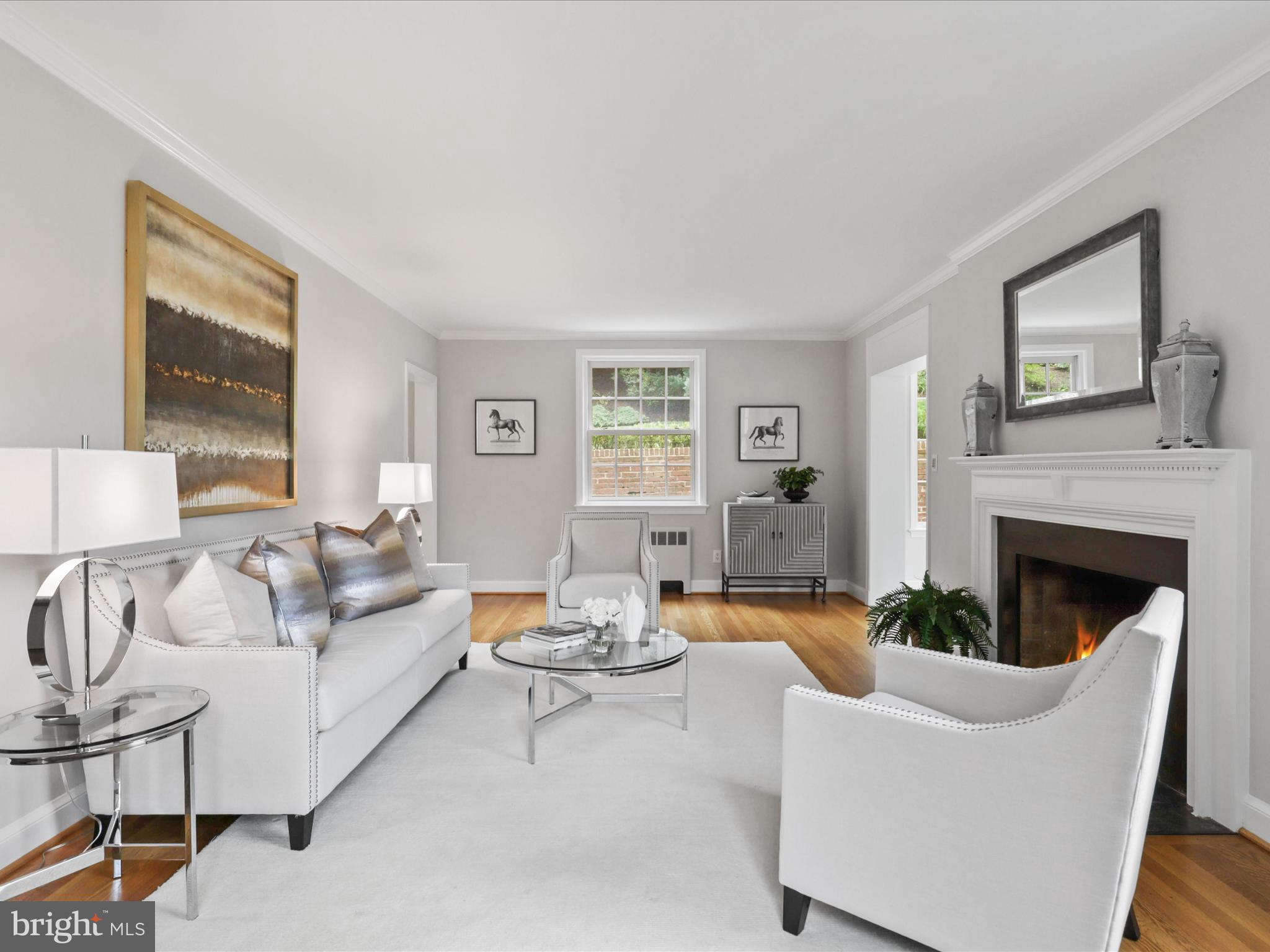 COUNTRY CLUB HILLS - Residential