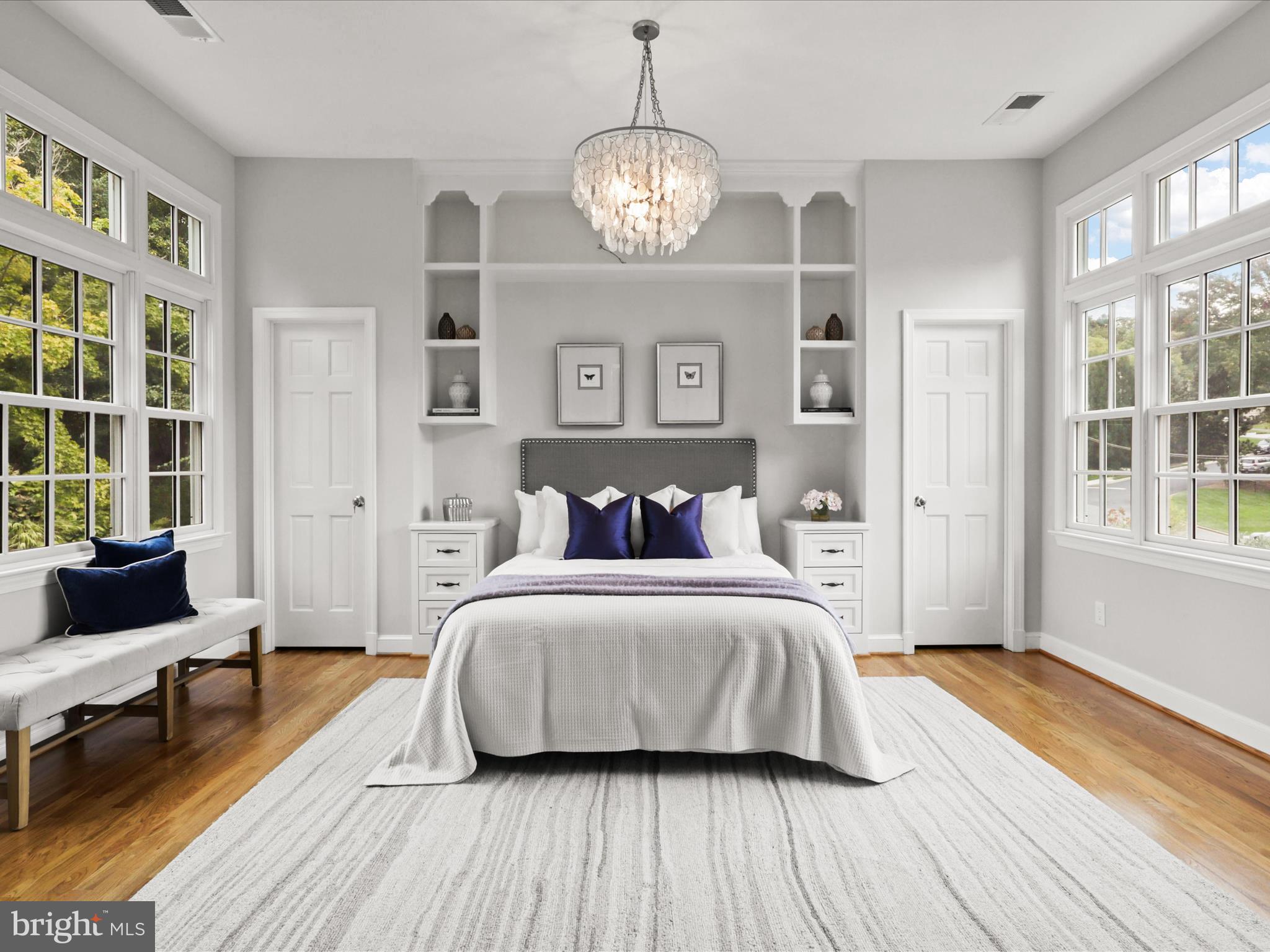 COUNTRY CLUB HILLS - Residential