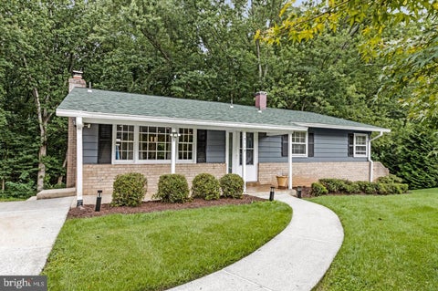 Photo of 13119 Collingwood Terrace, SILVER SPRING, MD 20904 (MLS # MDMC2258642)