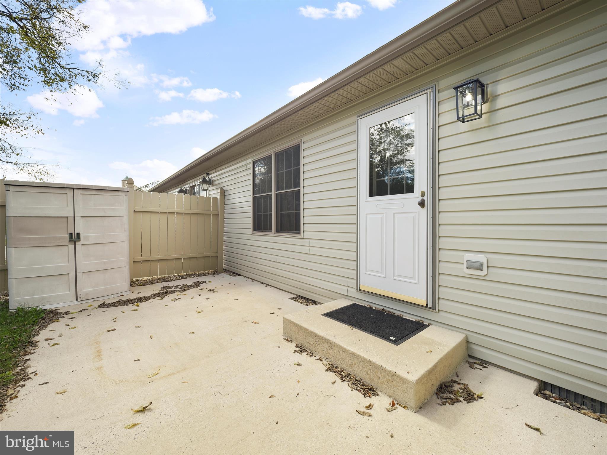 SOUTH HAGERSTOWN - Residential