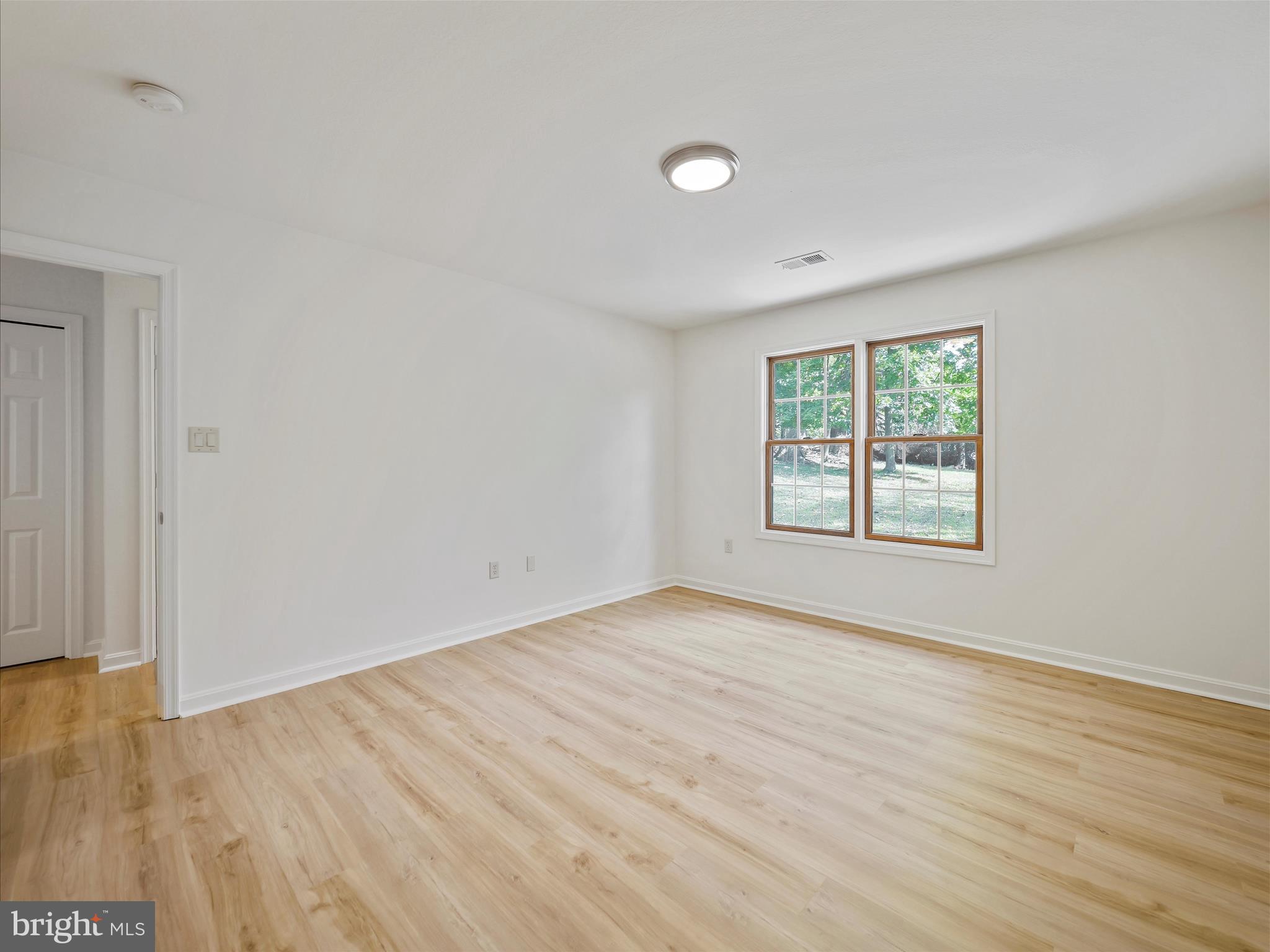 SOUTH HAGERSTOWN - Residential