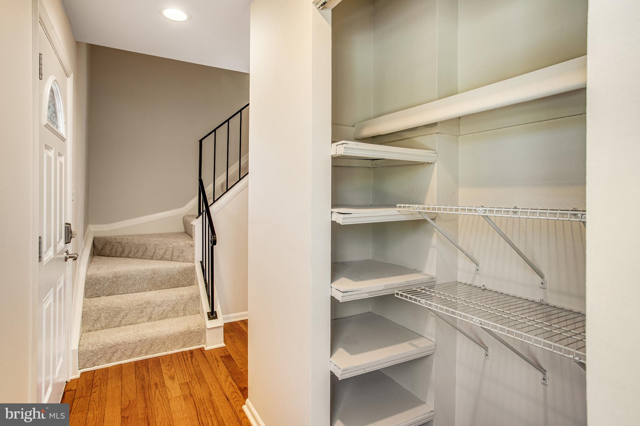 LAKE RIDGE - Residential Lease