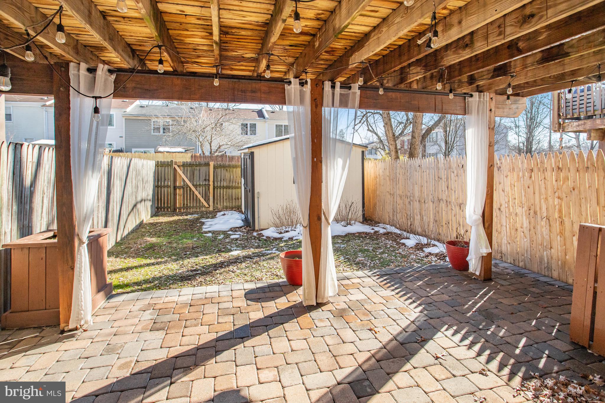 LAKE RIDGE - Residential Lease