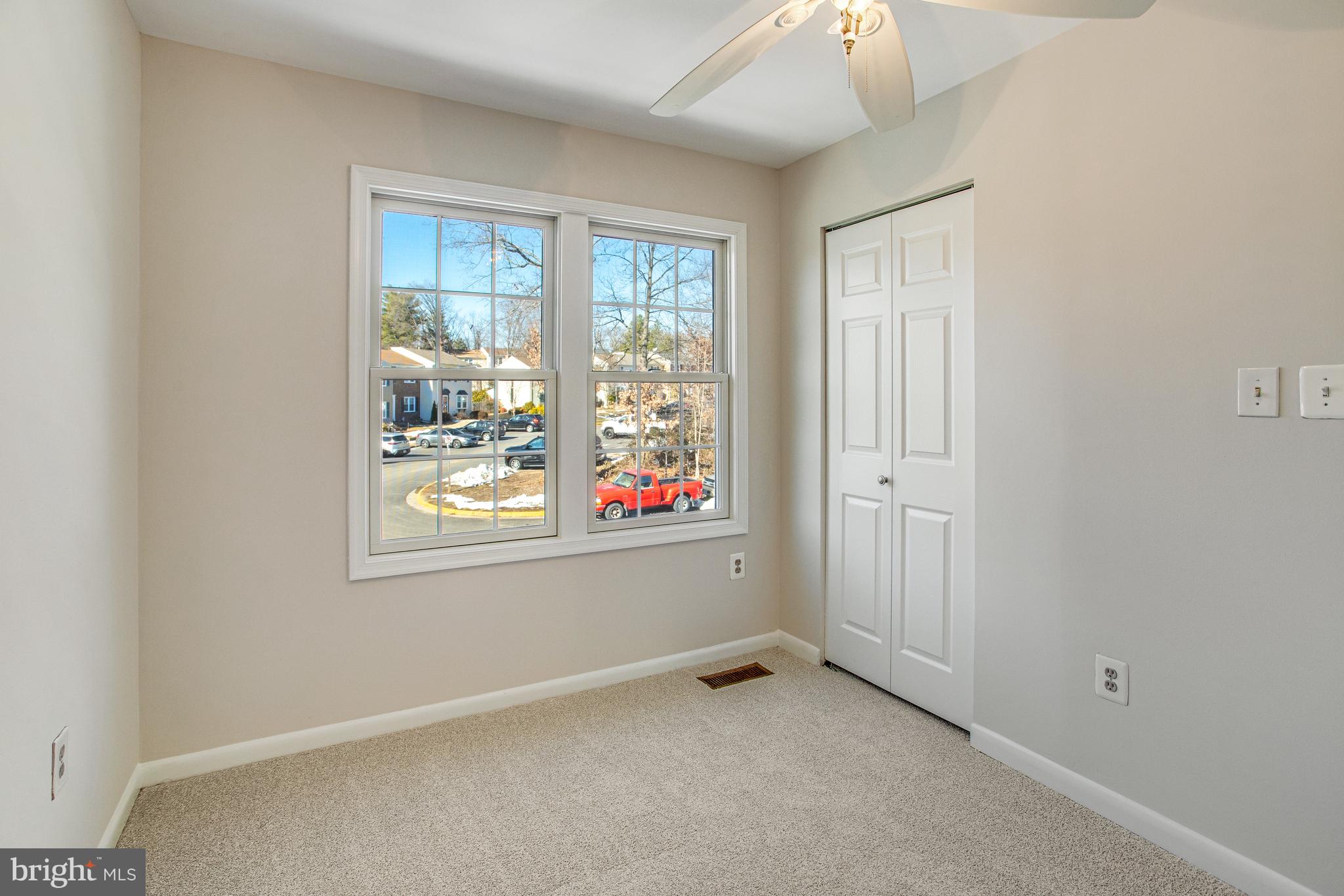 LAKE RIDGE - Residential Lease