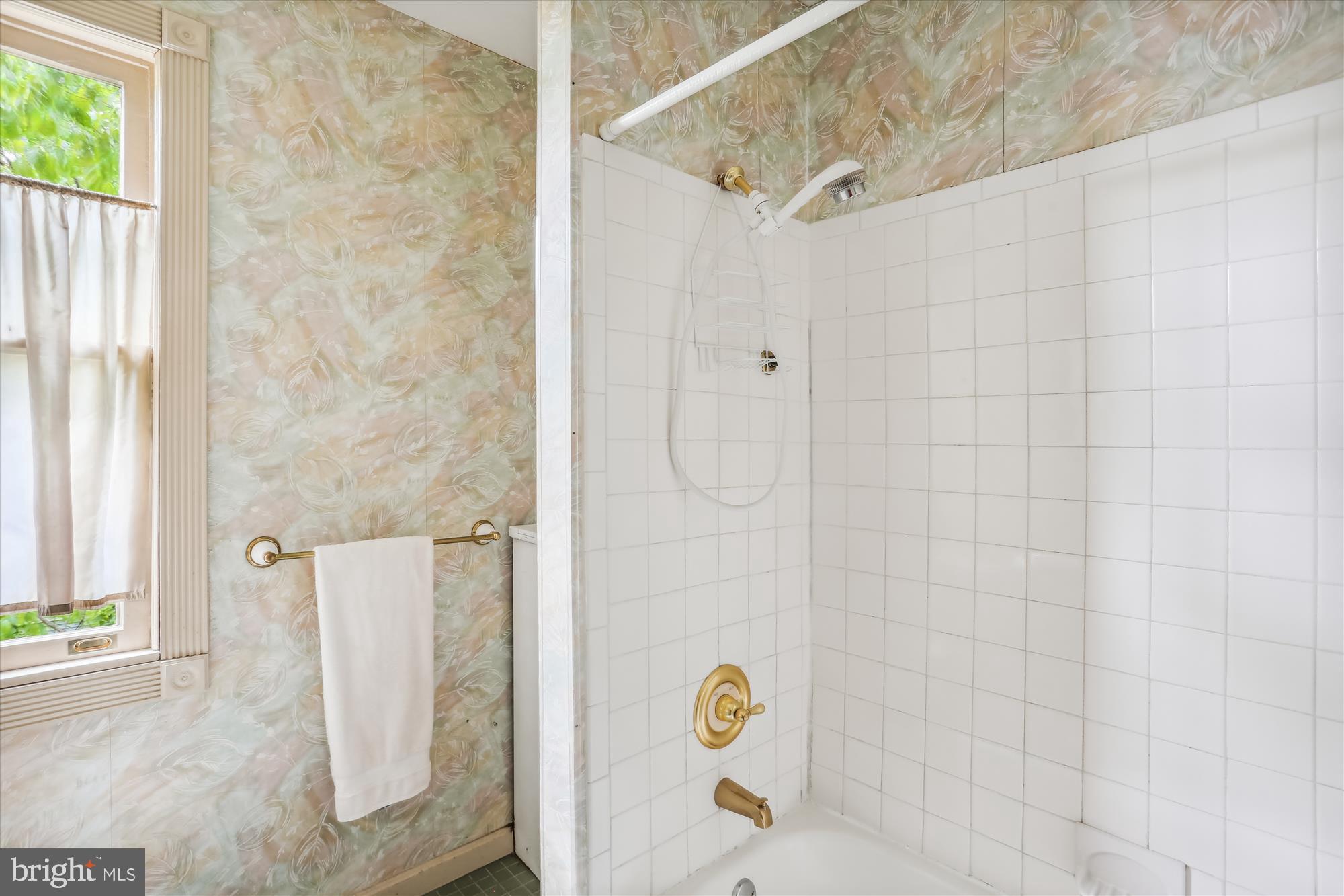 TAKOMA PARK - Residential