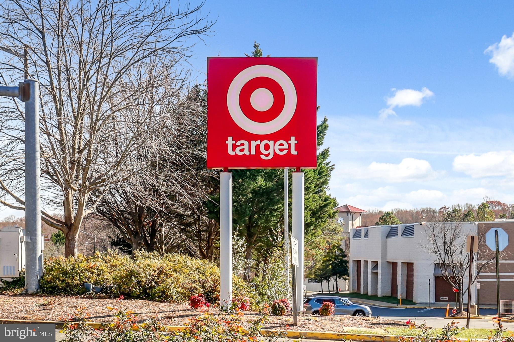 BURKE COVE - Residential