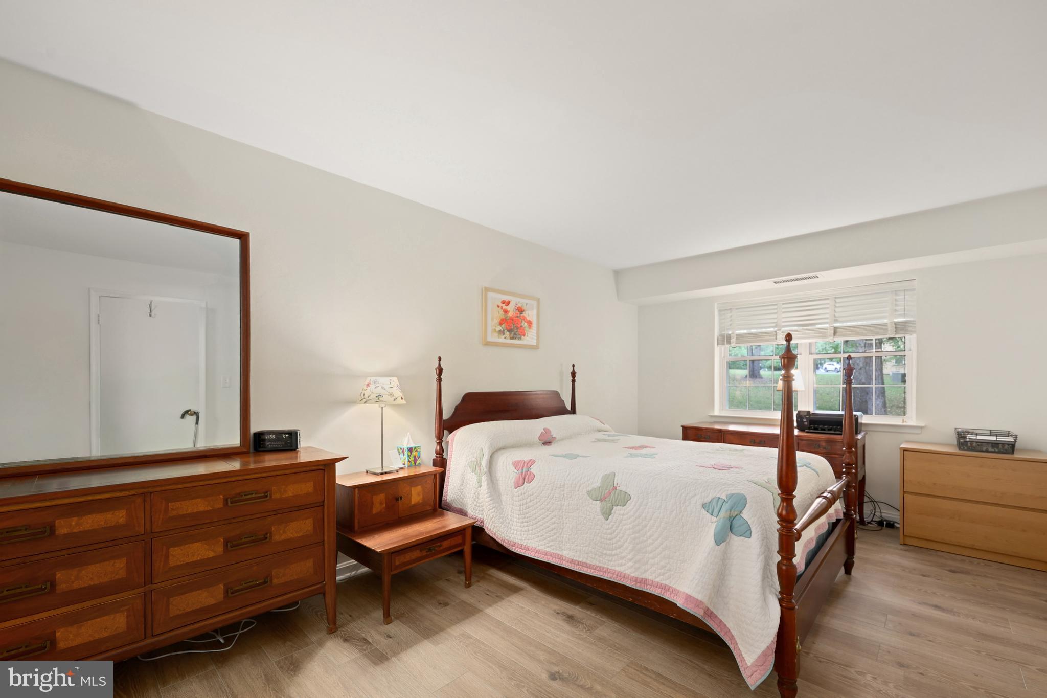 BURKE COVE - Residential