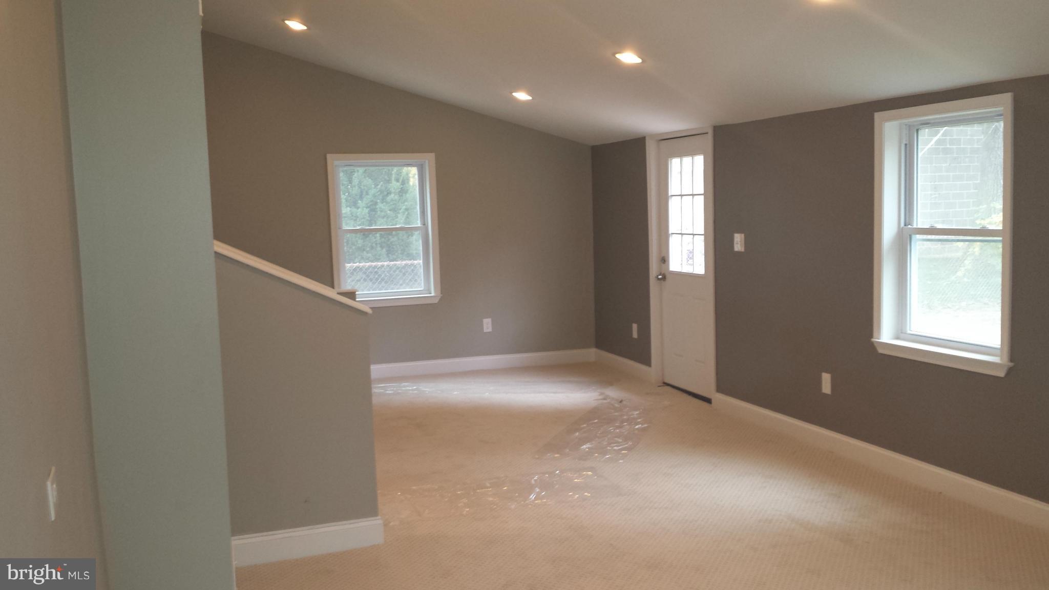 ROLAND TERRACE - Residential