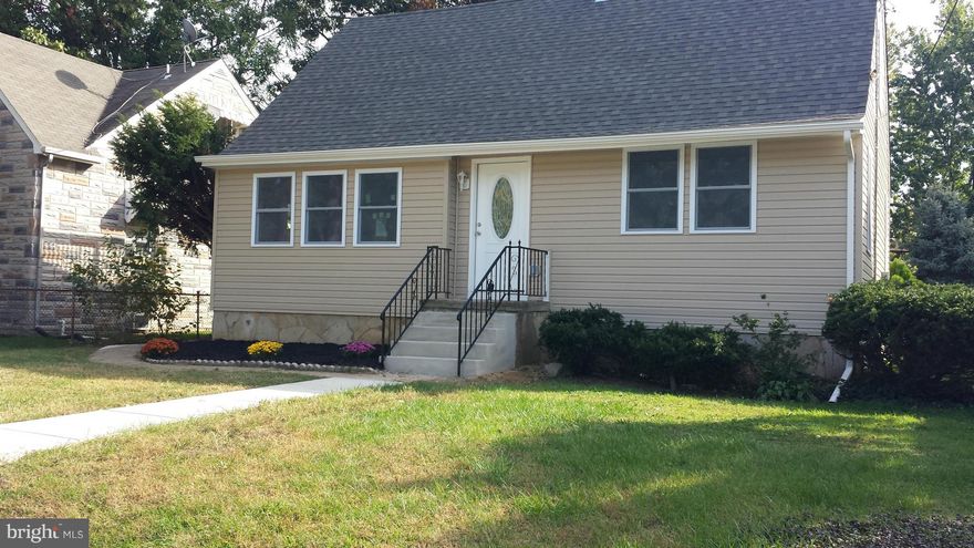 BEAUTIFUL!!! Fully remodeled...new roof and gutters..new windows..new siding...all new plumbing,electric HVAChardwood floors,wall to wall carpet, all new kitchen with granite counters,stainless steel appliances...OPEN and AIRY... full bath in the master with large private balcony...very large family room off kitchen...large finished basement with full bath......MUST SEE!!!!!