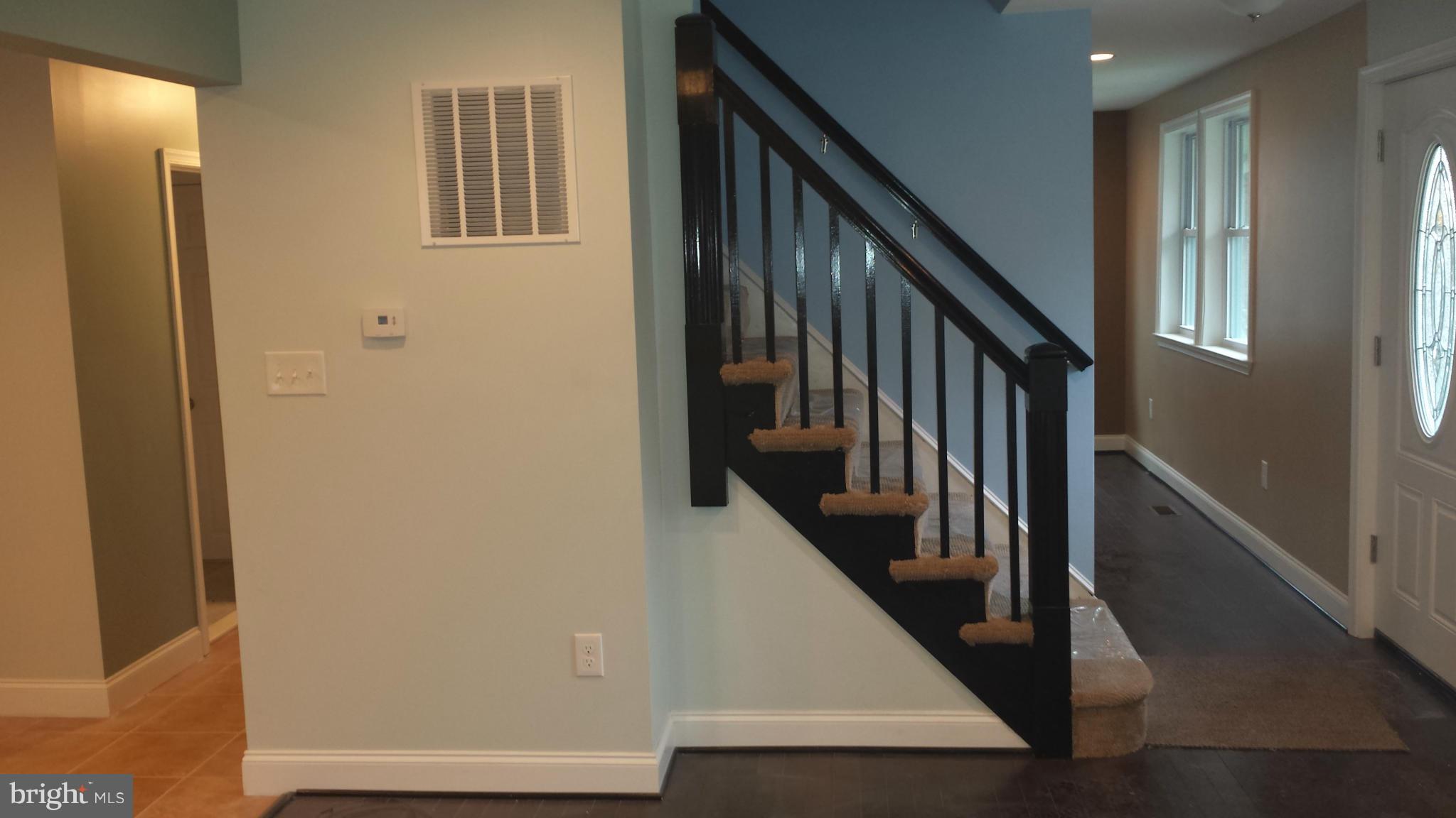 ROLAND TERRACE - Residential