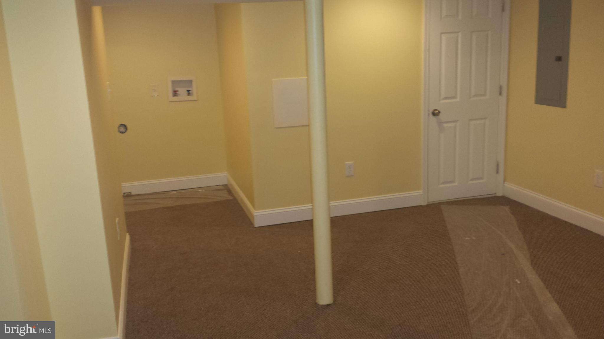 ROLAND TERRACE - Residential