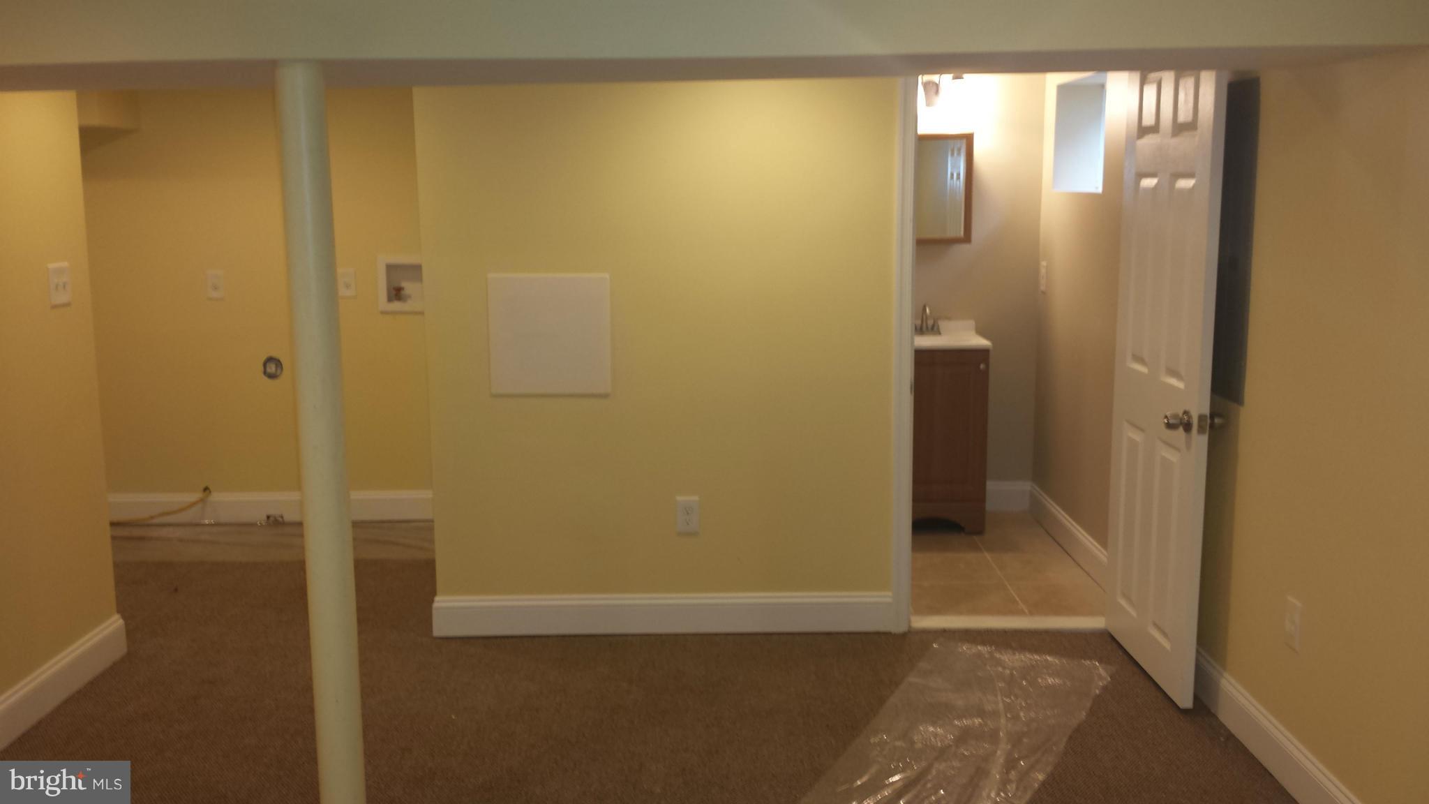 ROLAND TERRACE - Residential