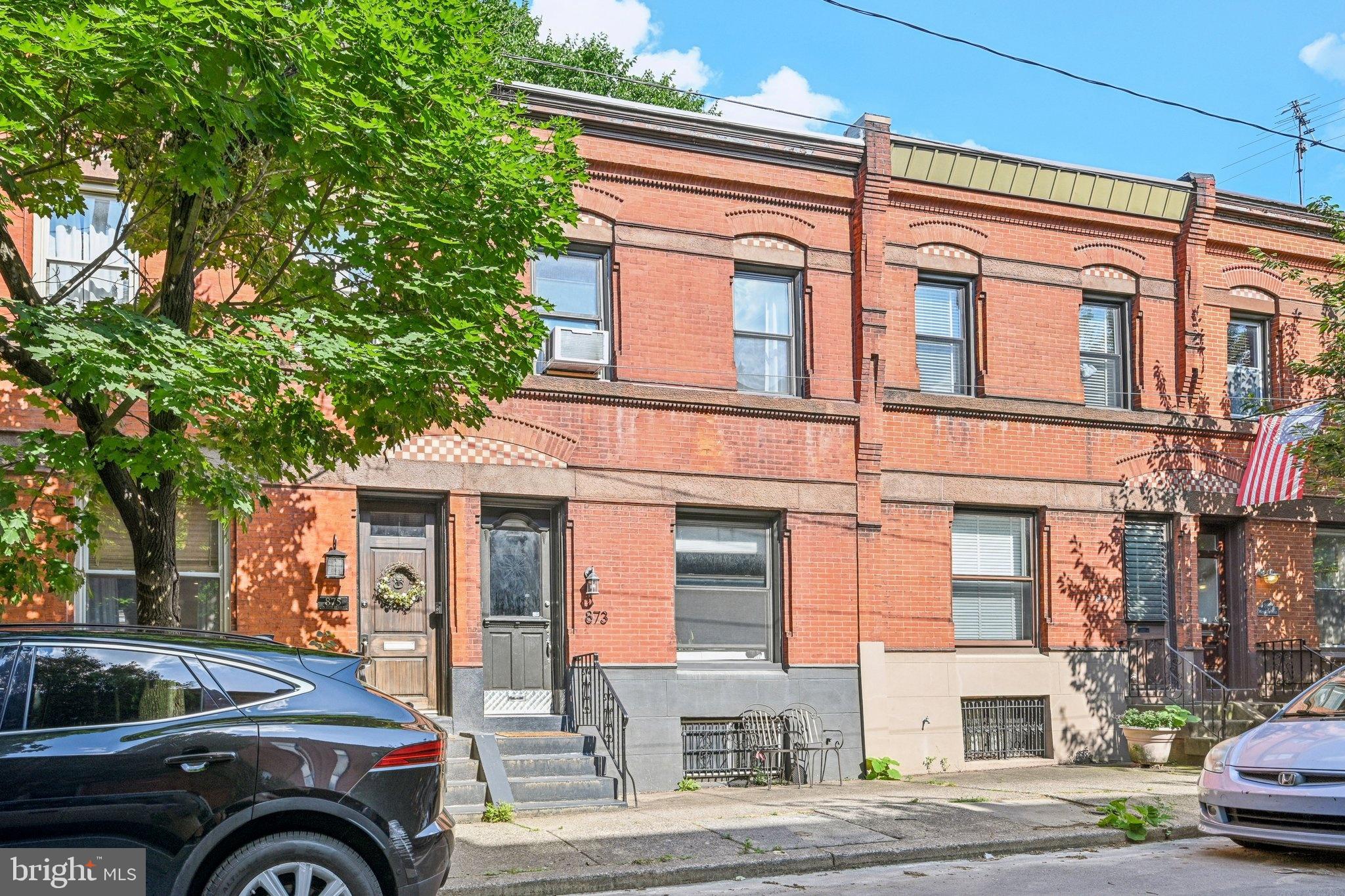 FAIRMOUNT - Residential