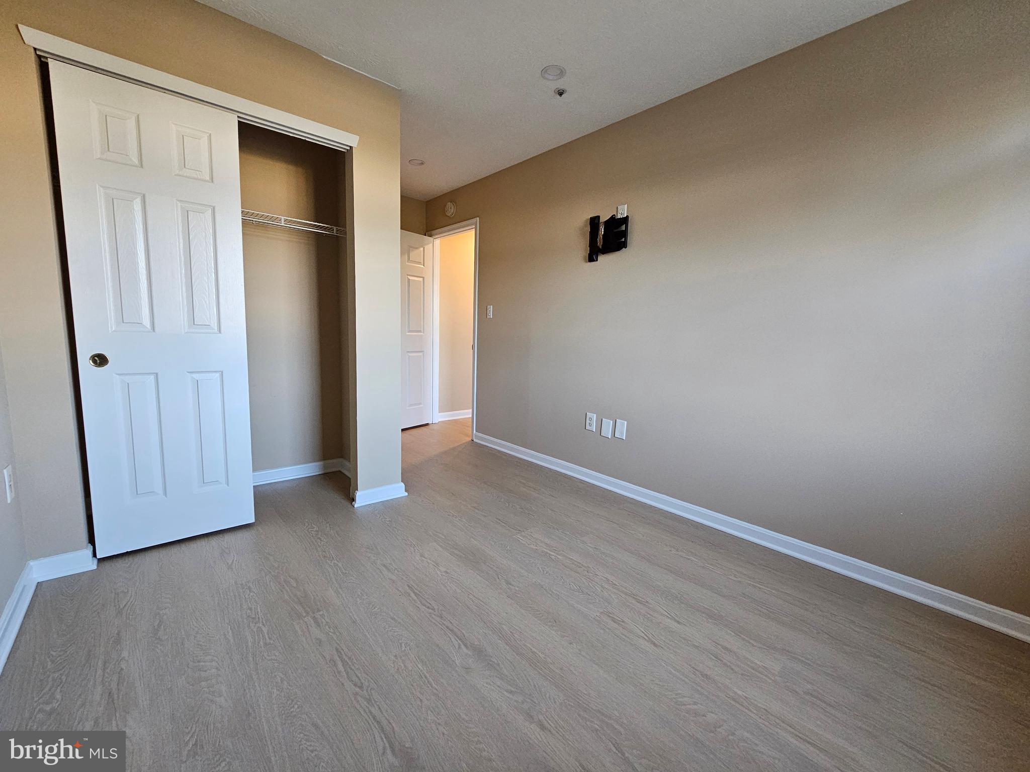 SNOWDEN RIDGE - Residential Lease