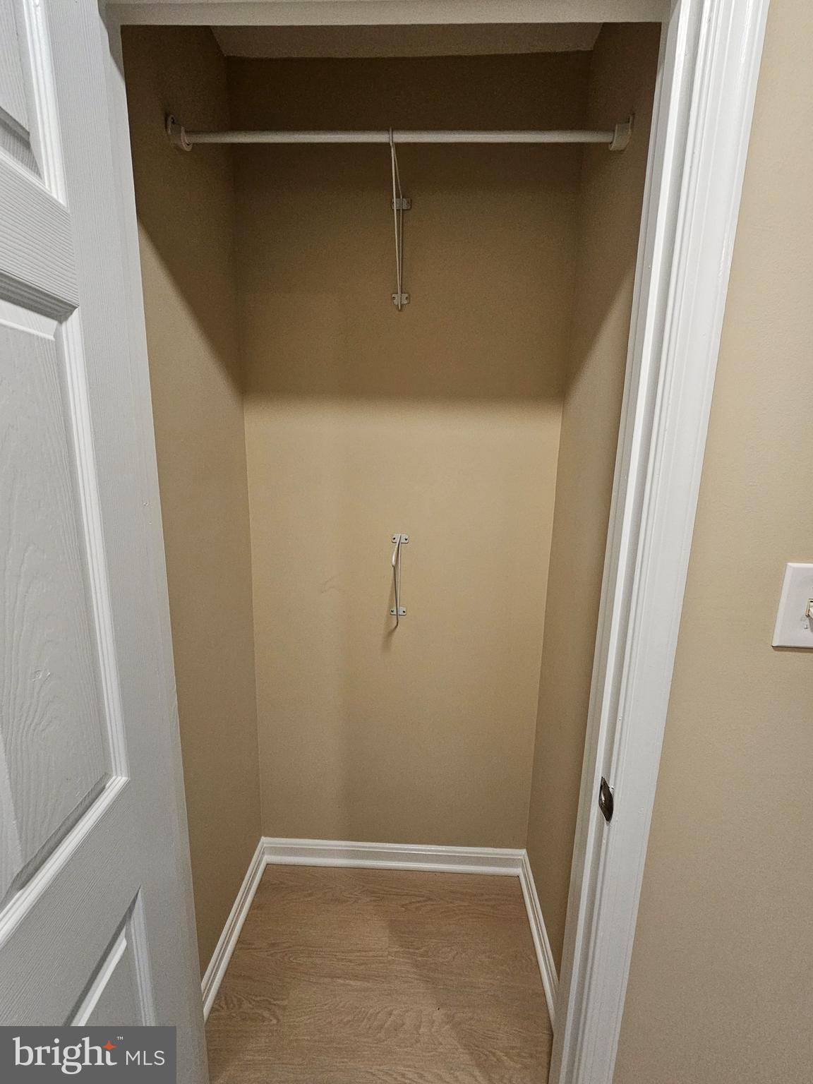 SNOWDEN RIDGE - Residential Lease