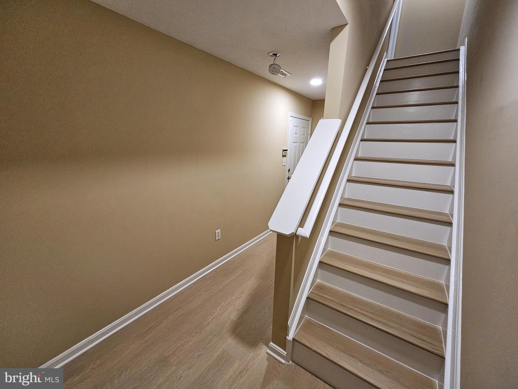 SNOWDEN RIDGE - Residential Lease