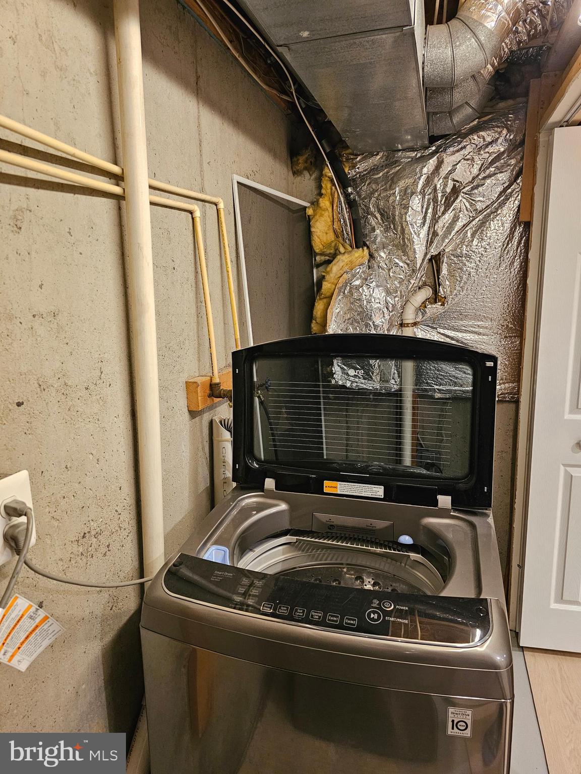 SNOWDEN RIDGE - Residential Lease