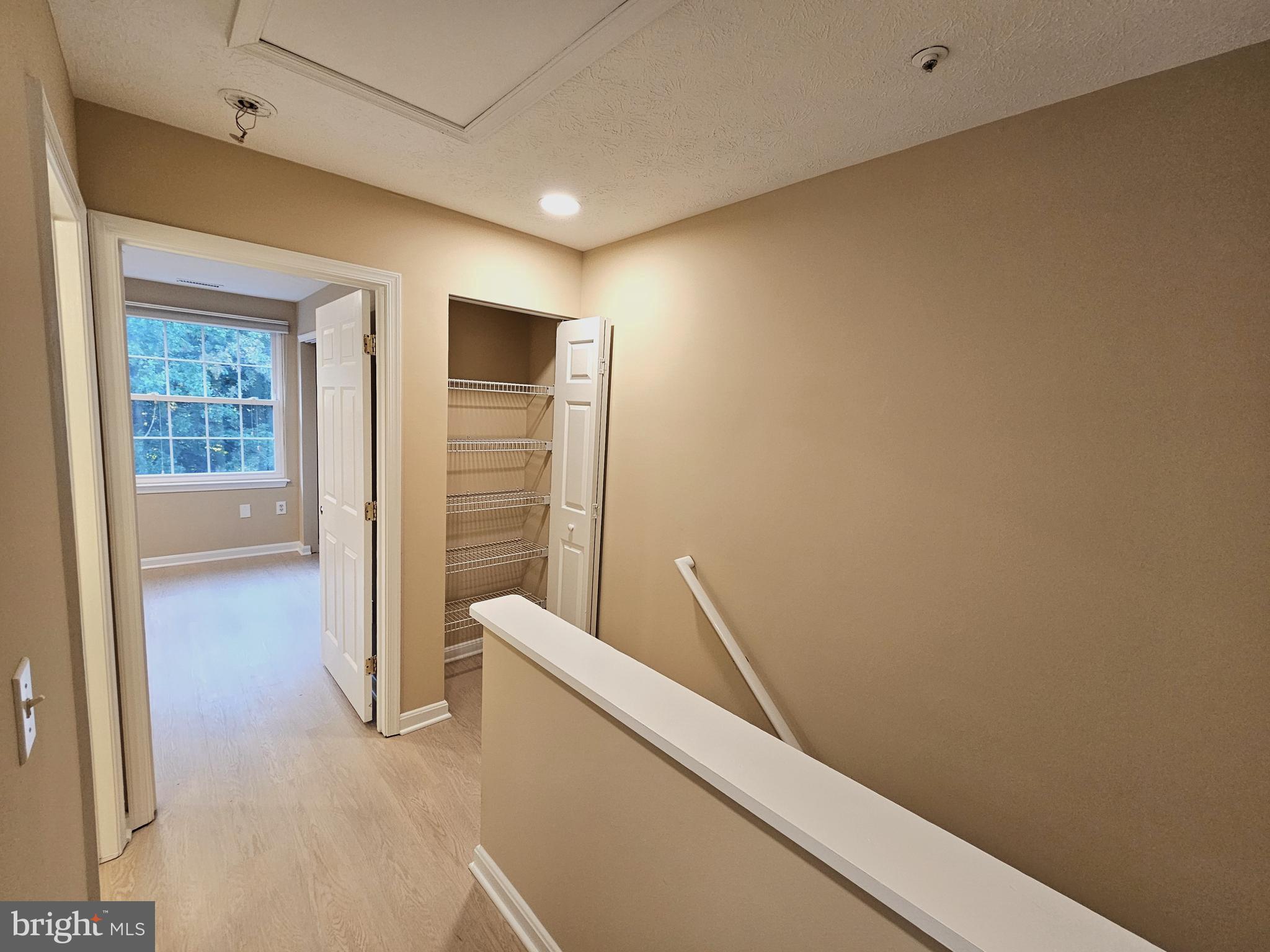 SNOWDEN RIDGE - Residential Lease