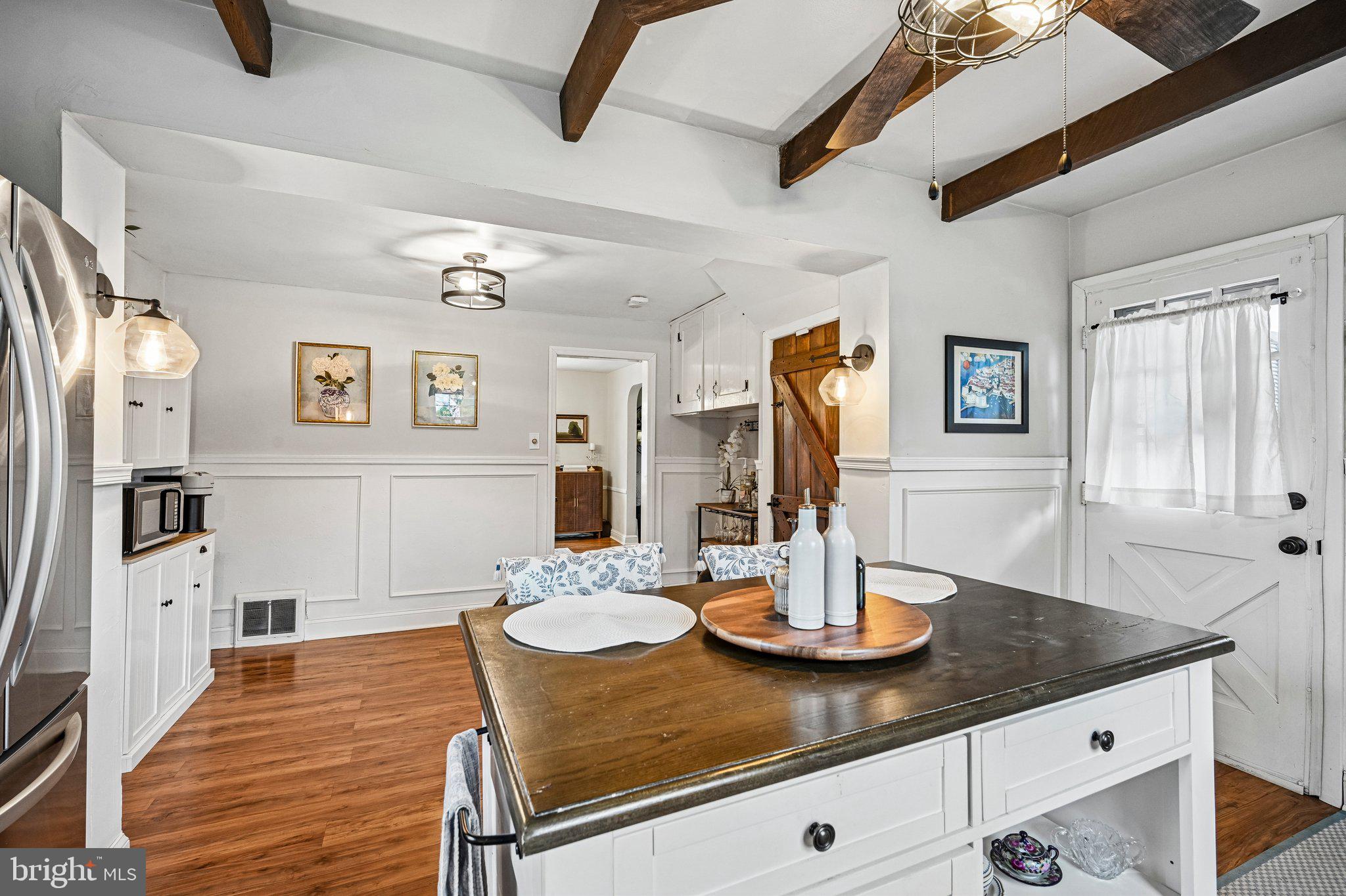 WILLOW GROVE - Residential