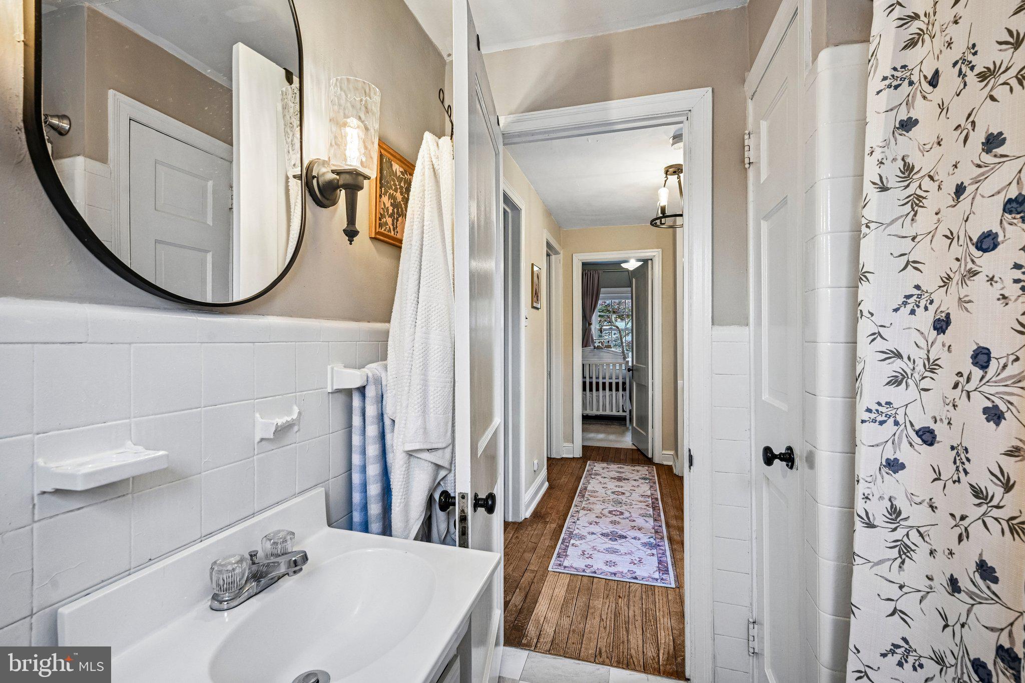 WILLOW GROVE - Residential